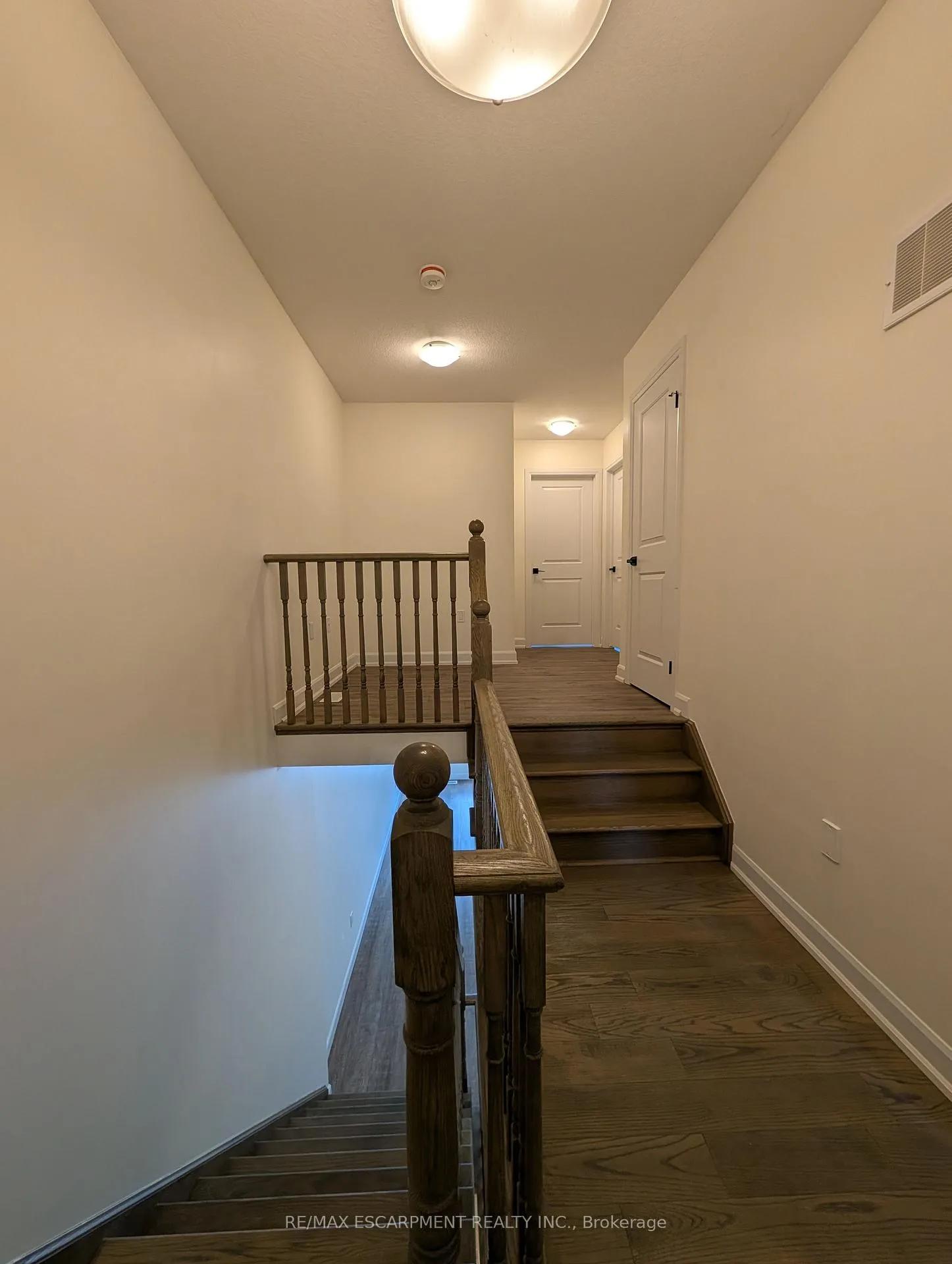 Photo 15 of 55 Southam Lane, Hamilton, Mountview — HOMEH