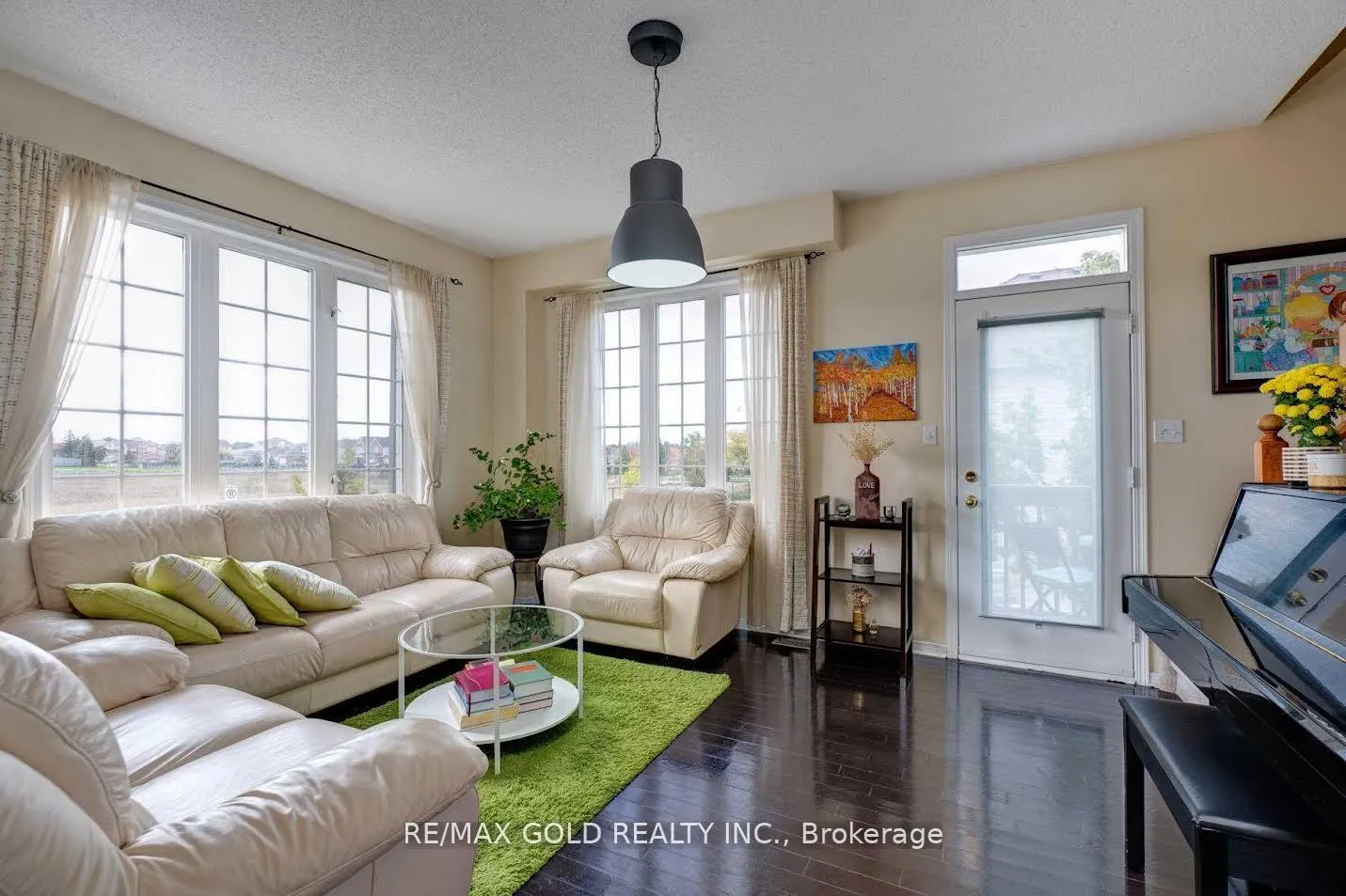 Photo 11 of Unit 18, 1070 Glenbourne Drive, Oshawa, Pinecrest — HOMEH