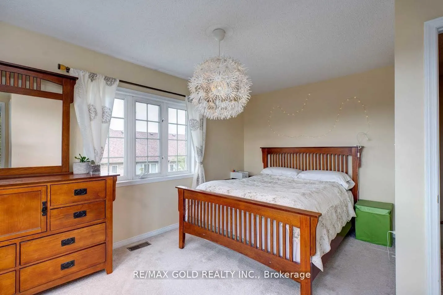 Photo 22 of Unit 18, 1070 Glenbourne Drive, Oshawa, Pinecrest — HOMEH