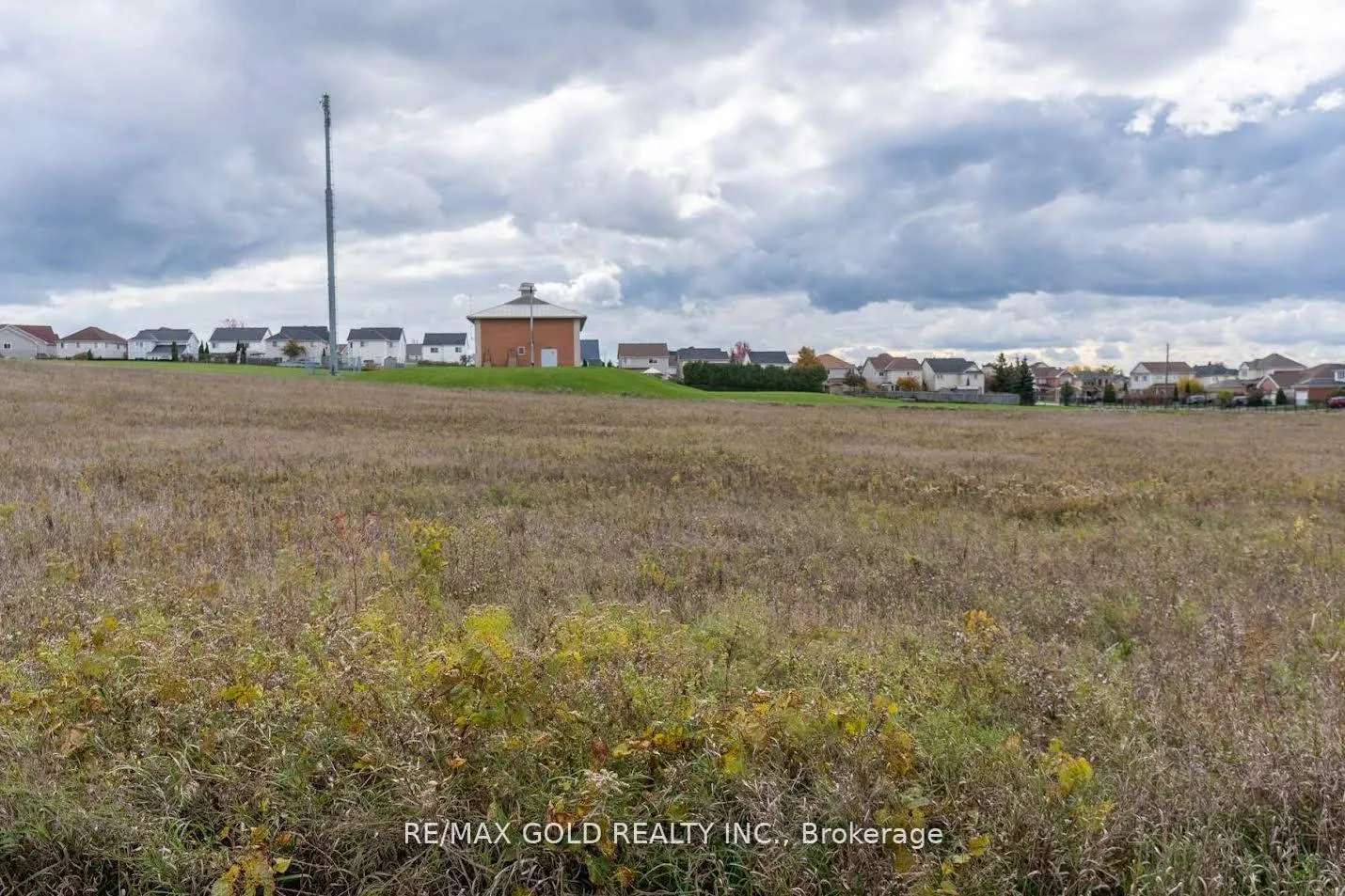Photo 29 of Unit 18, 1070 Glenbourne Drive, Oshawa, Pinecrest — HOMEH