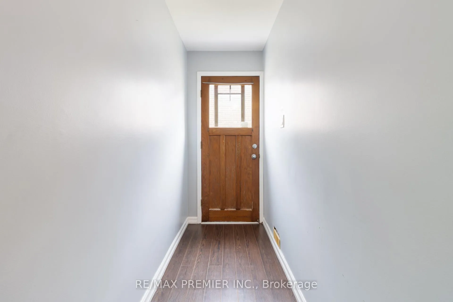 Photo 27 of 7872 Martin Grove Road, Vaughan, West Woodbridge — HOMEH