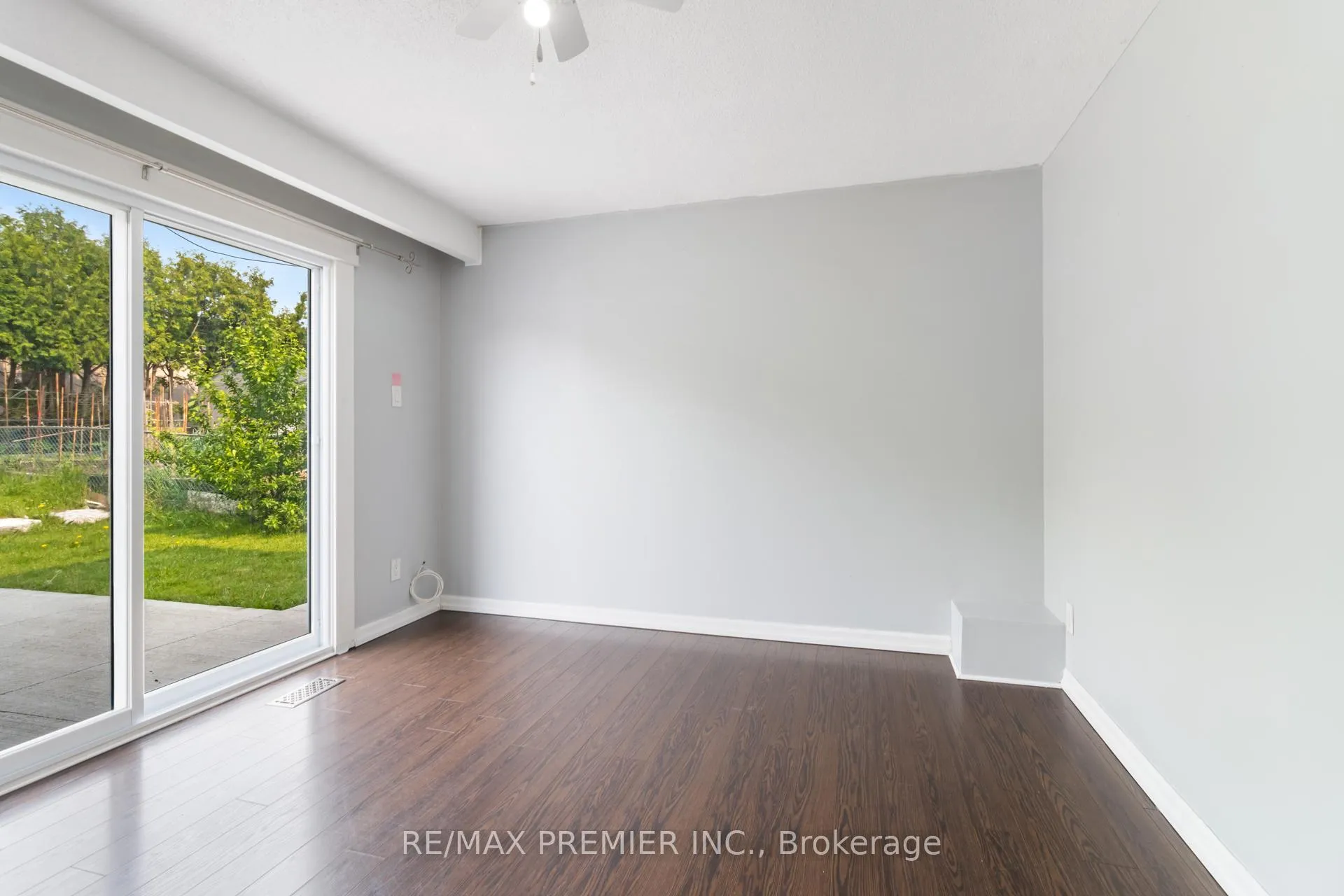 Photo 29 of 7872 Martin Grove Road, Vaughan, West Woodbridge — HOMEH