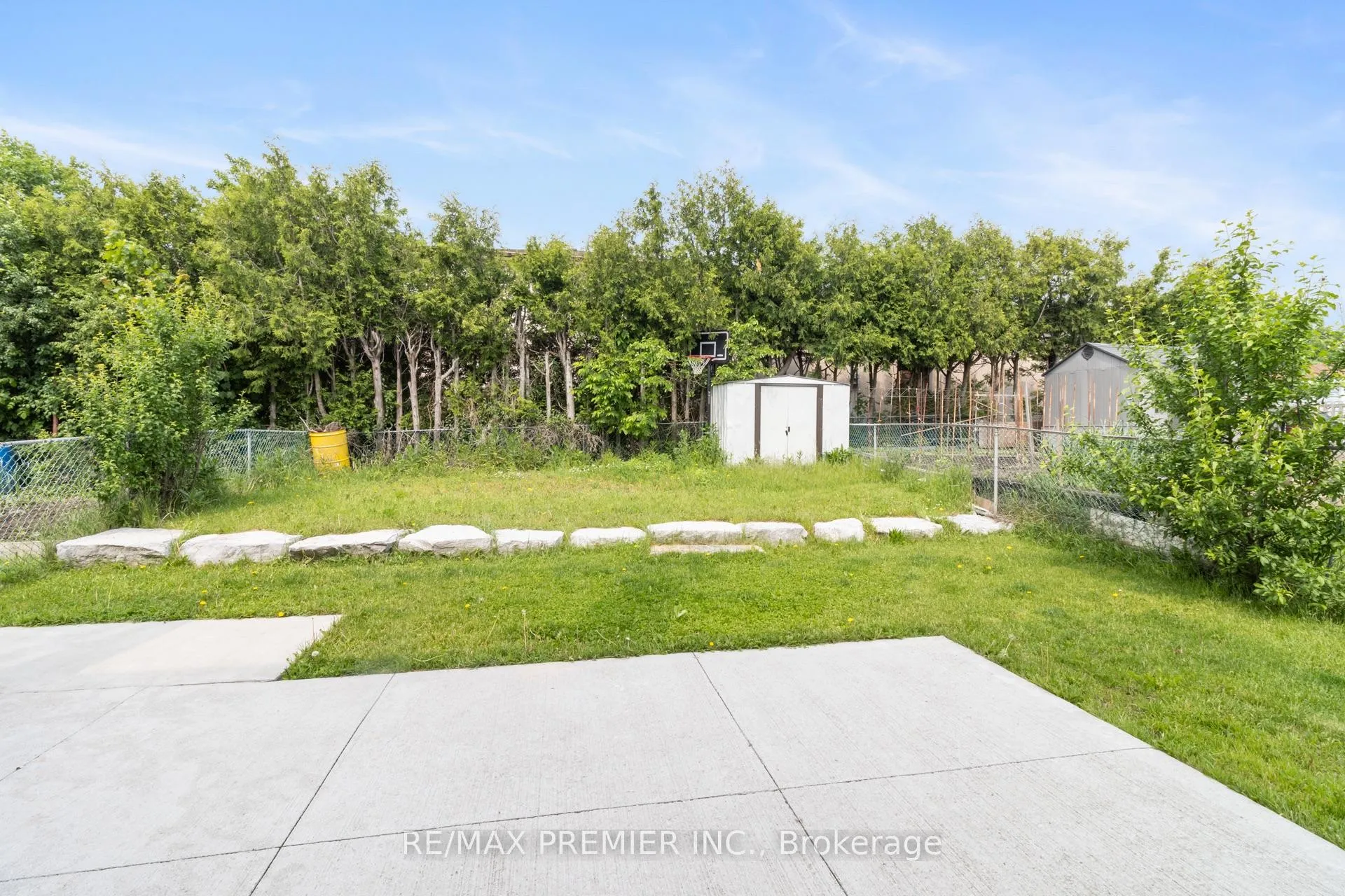 Photo 32 of 7872 Martin Grove Road, Vaughan, West Woodbridge — HOMEH