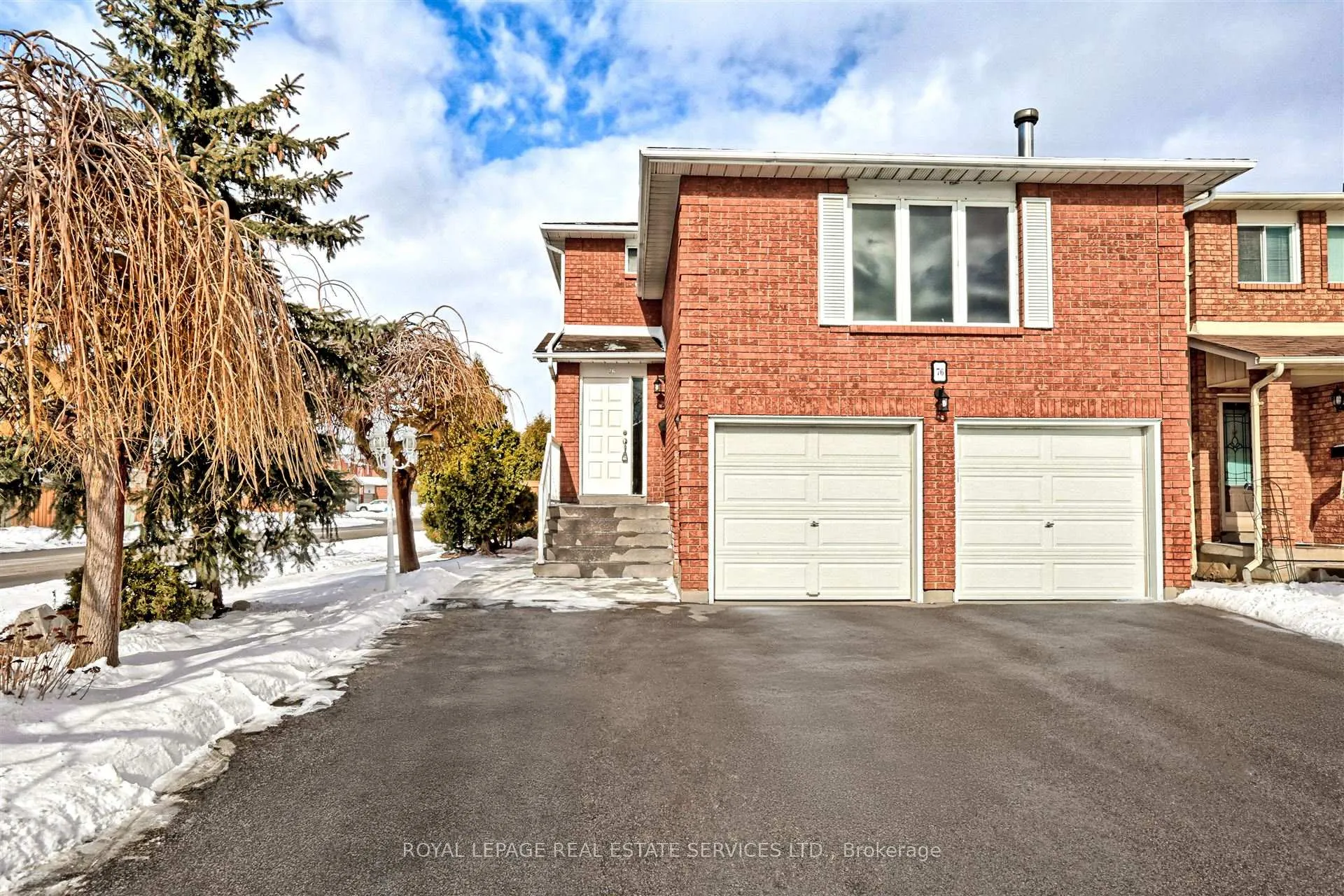 Photo 1 of 76 Willerton Close, Brampton, Brampton North — HOMEH