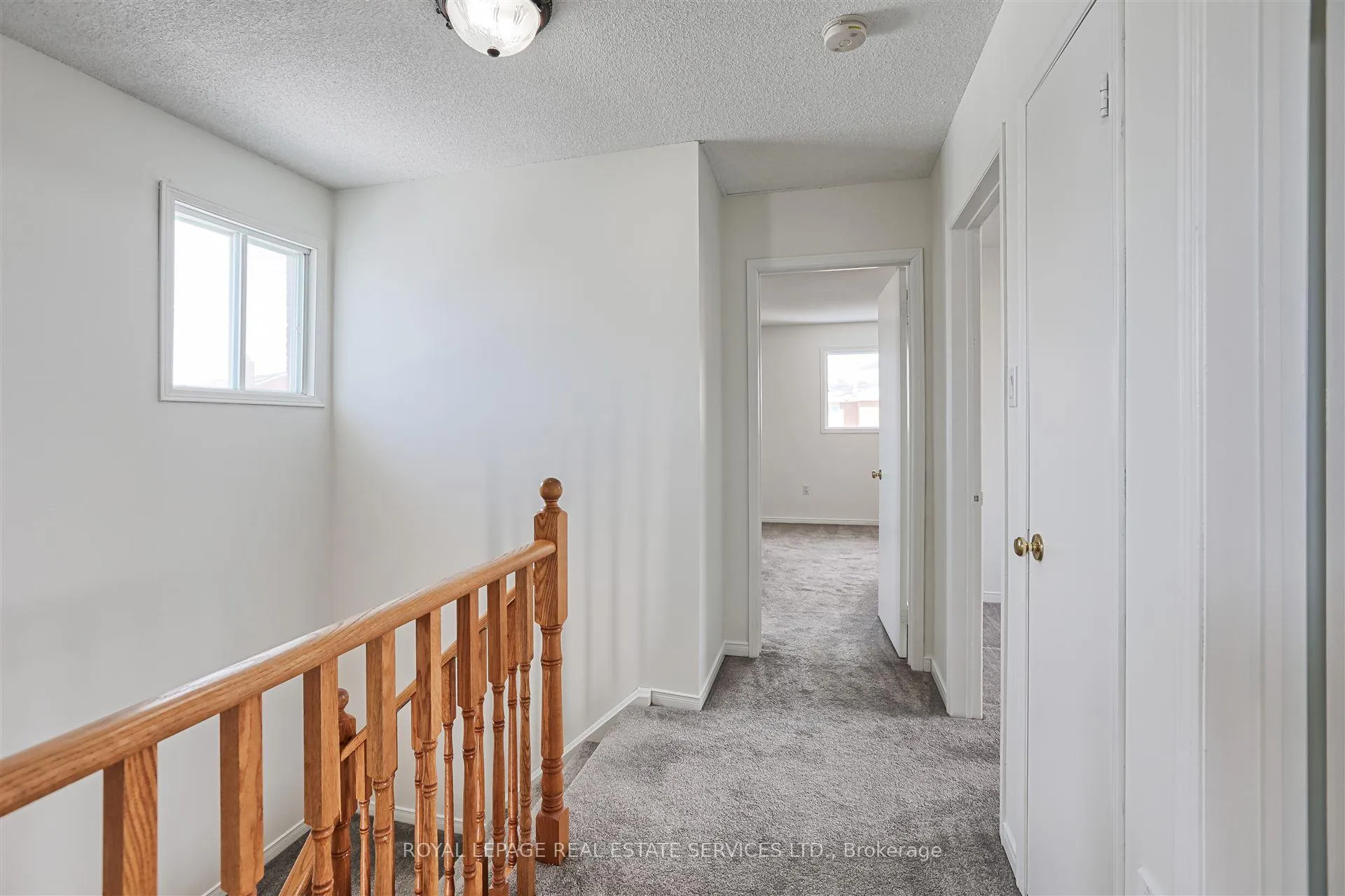 Photo 15 of 76 Willerton Close, Brampton, Brampton North — HOMEH
