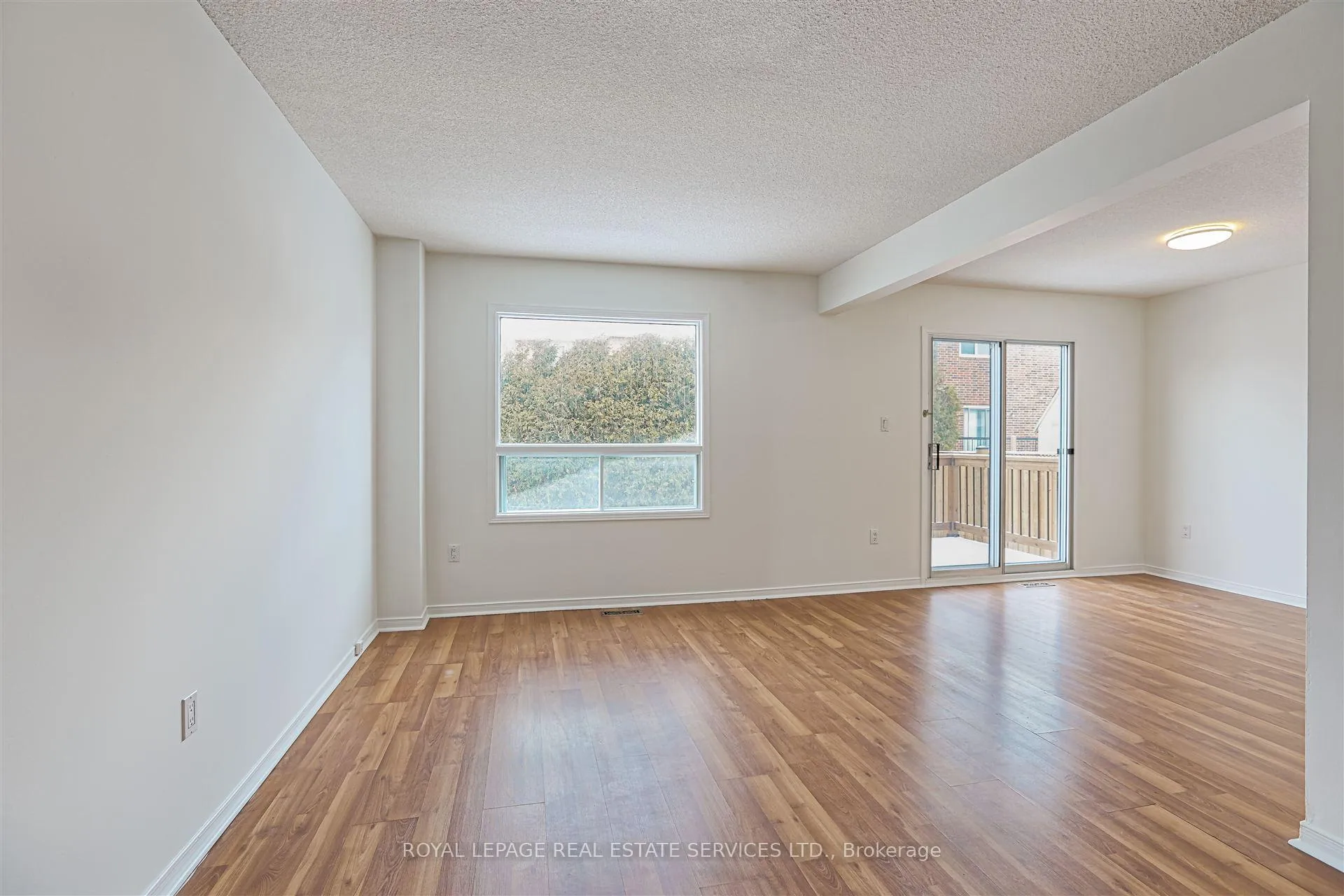 Photo 35 of 76 Willerton Close, Brampton, Brampton North — HOMEH