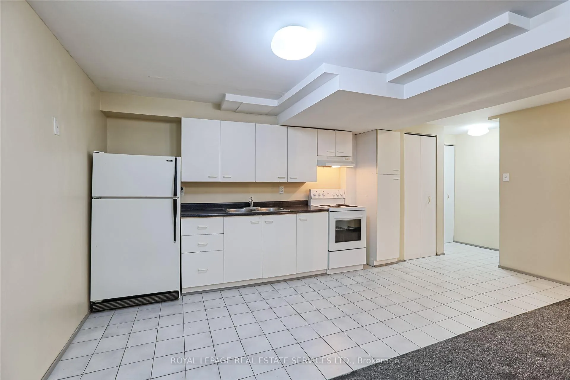 Photo 38 of 76 Willerton Close, Brampton, Brampton North — HOMEH