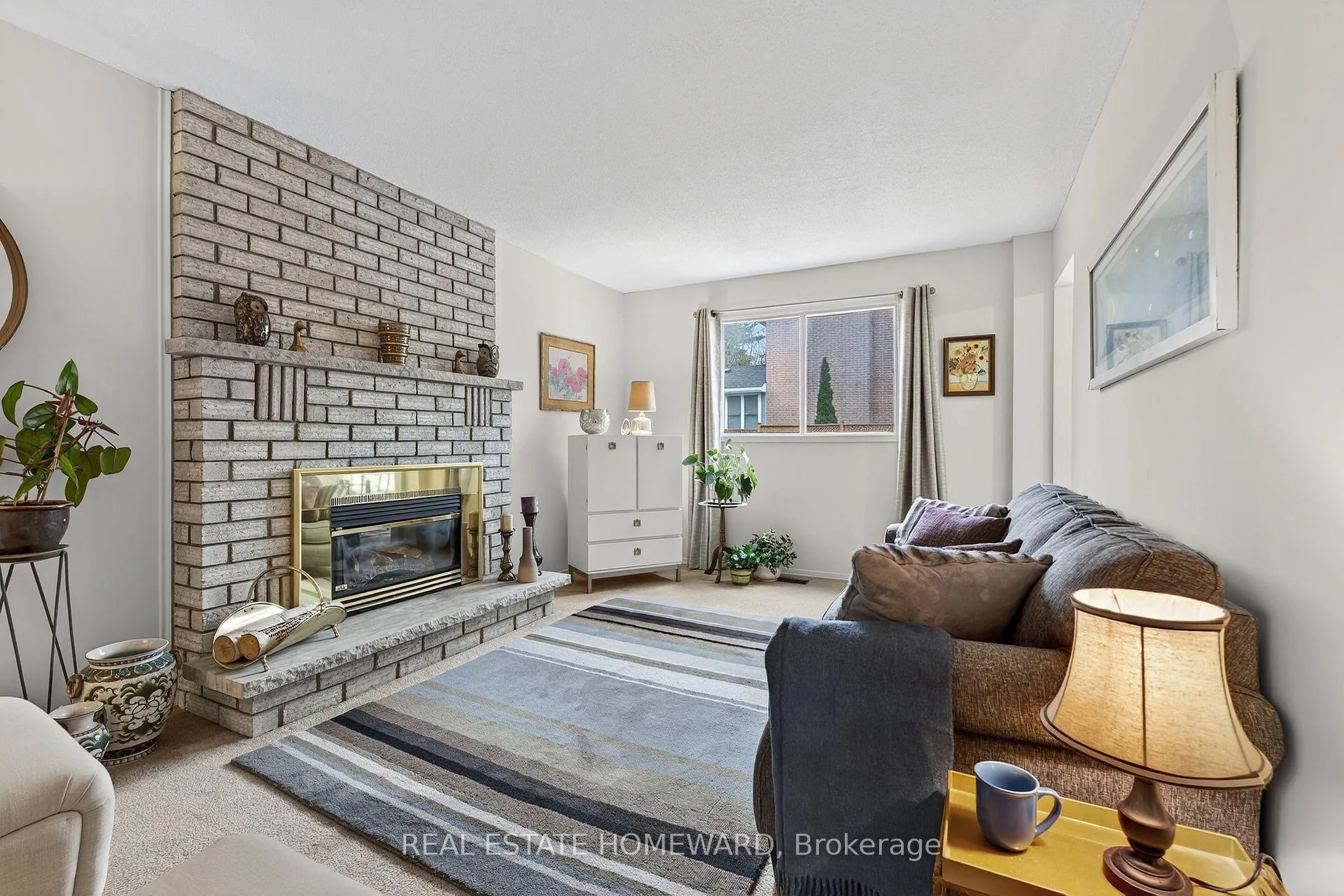 Photo 13 of 887 Woodside Drive, Kingston, North of Taylor-Kidd Blvd — HOMEH