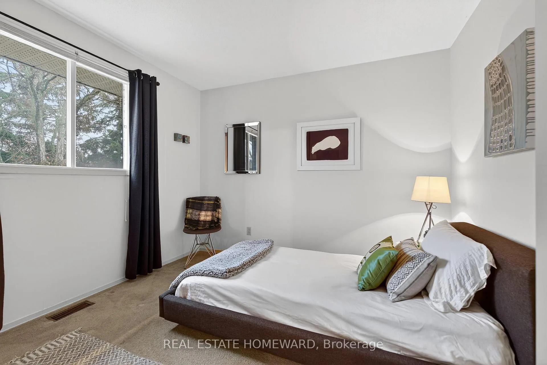 Photo 23 of 887 Woodside Drive, Kingston, North of Taylor-Kidd Blvd — HOMEH