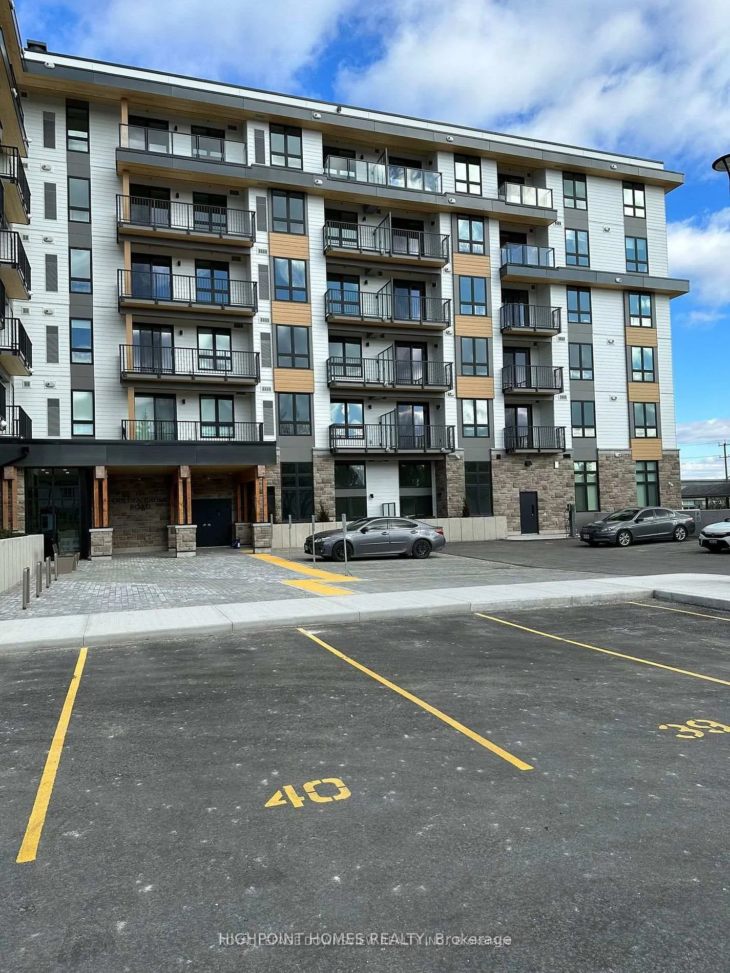 Photo 2 of Unit 107, 101 Golden Eagle Road, Waterloo — HOMEH