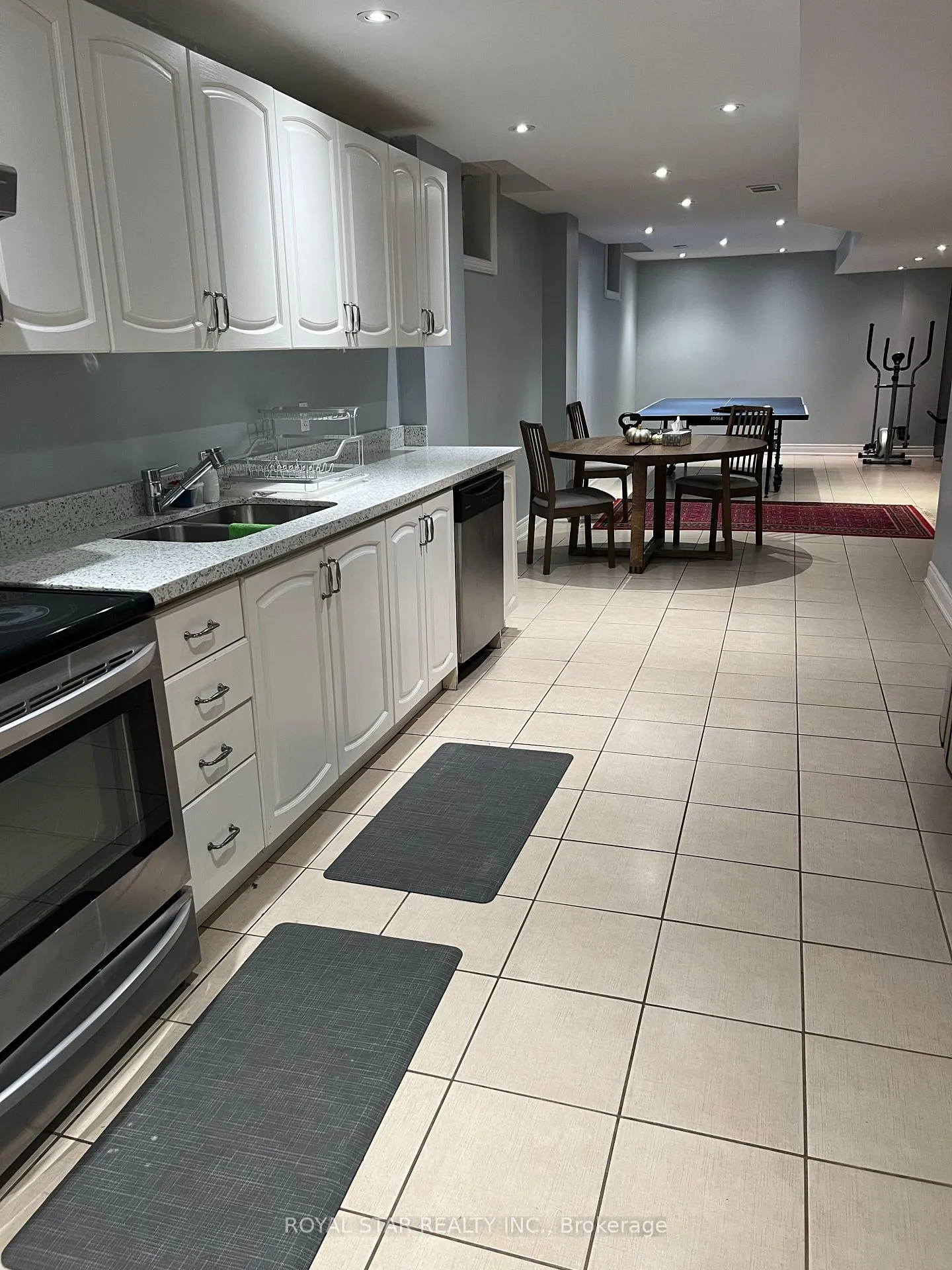 Photo 1 of 34 Malden Street, Vaughan, East Woodbridge — HOMEH