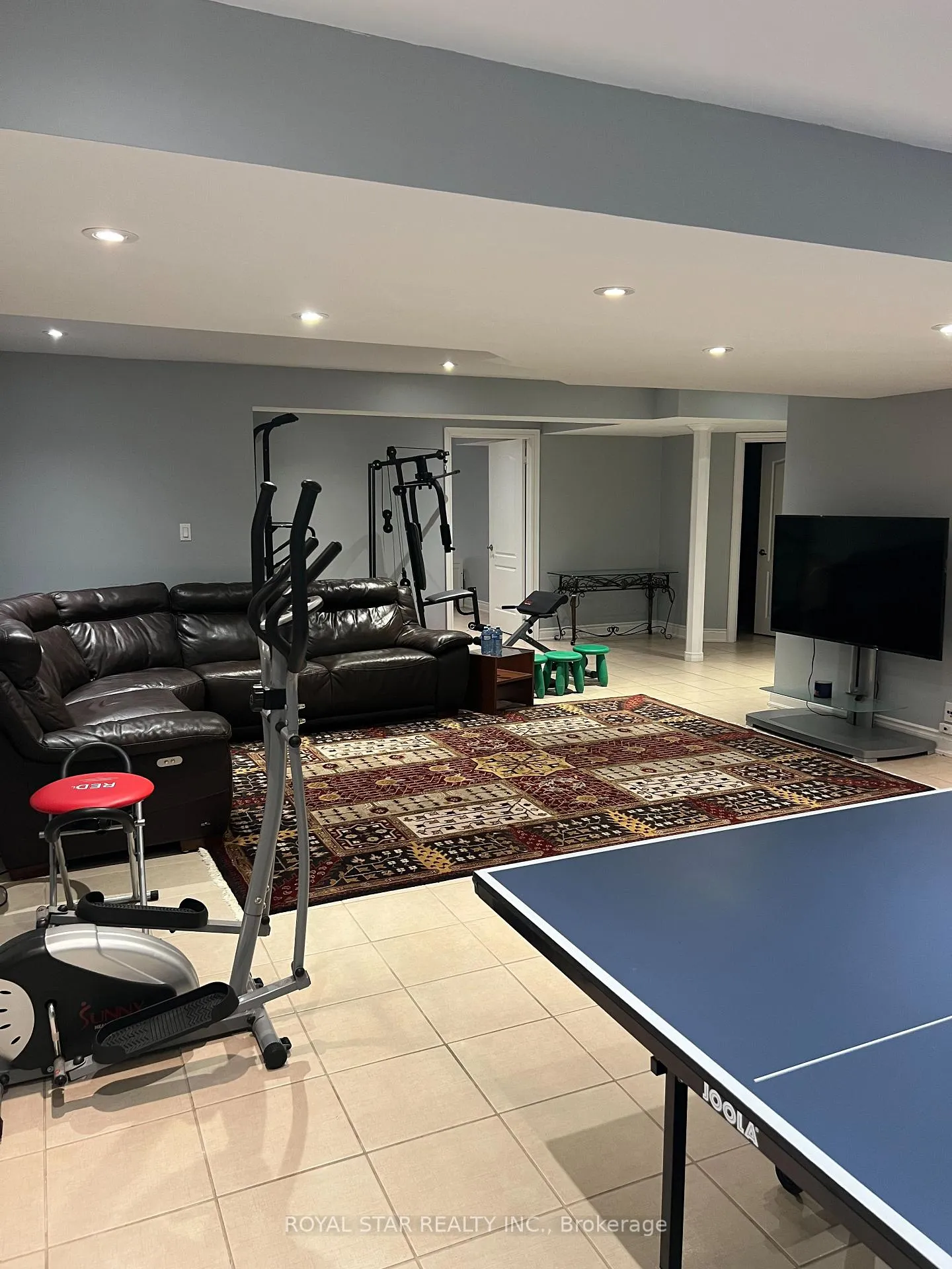 Photo 4 of 34 Malden Street, Vaughan, East Woodbridge — HOMEH