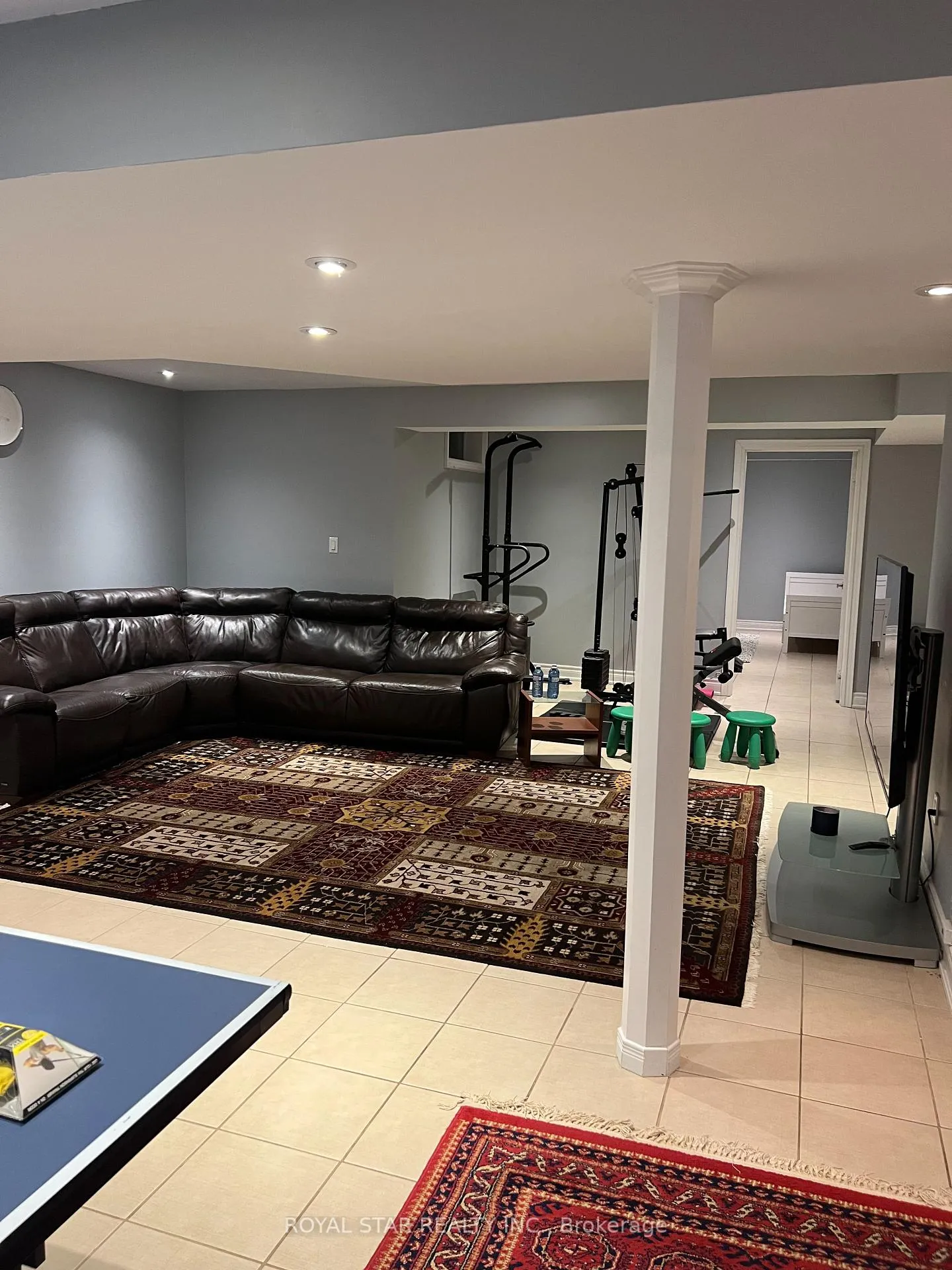 Photo 5 of 34 Malden Street, Vaughan, East Woodbridge — HOMEH