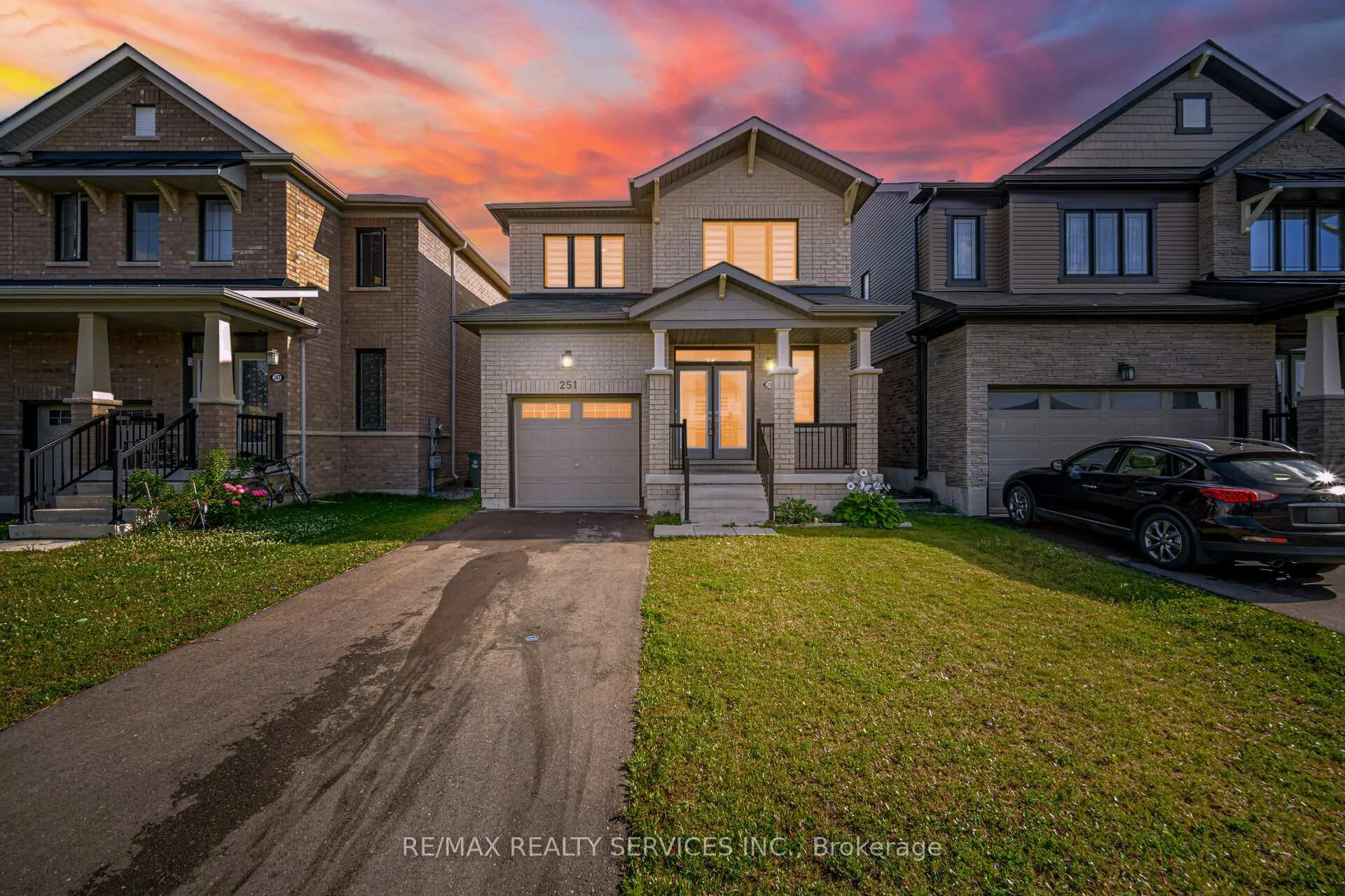 Photo 1 of 251 Bedrock Drive, Hamilton, Stoney Creek — HOMEH