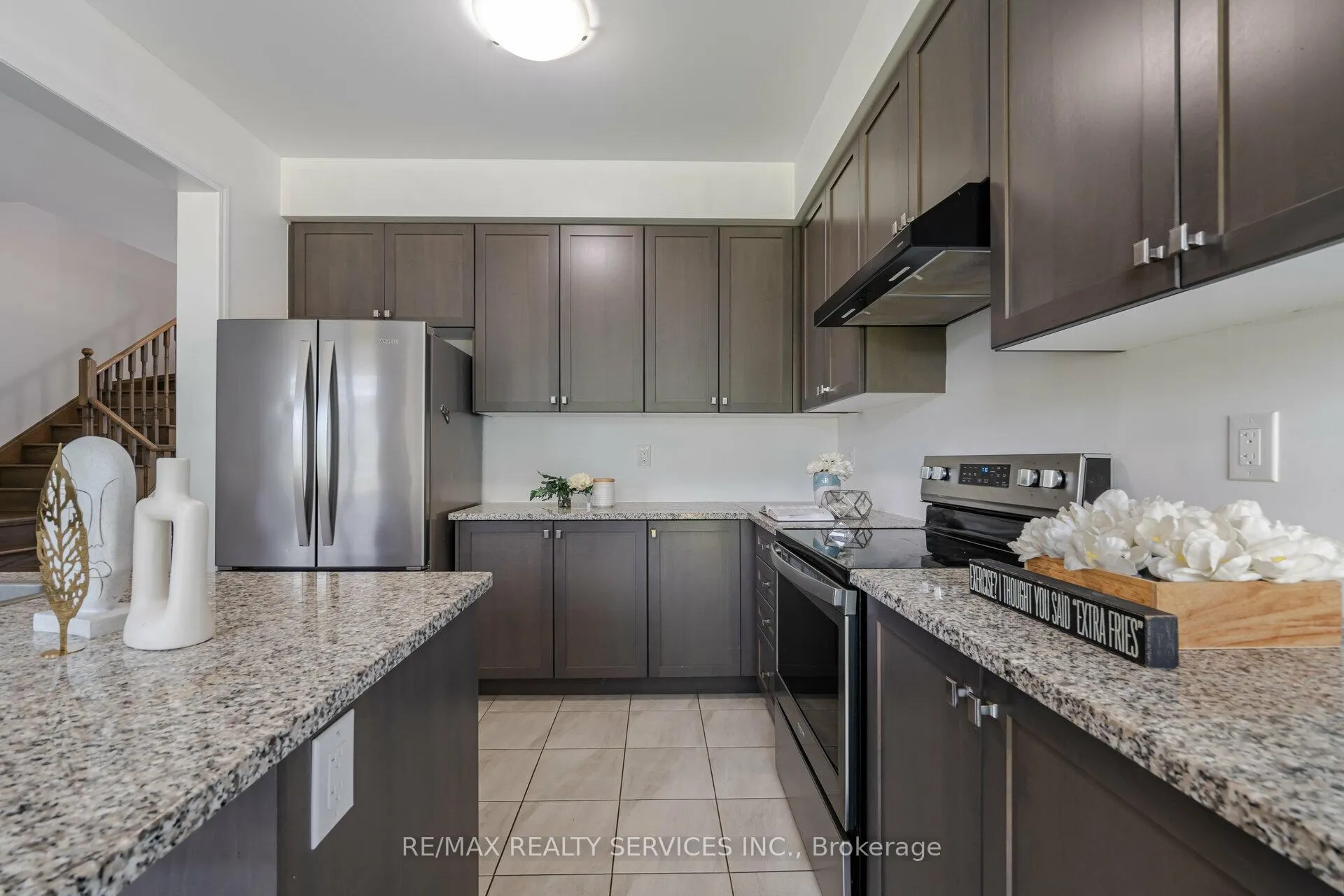 Photo 17 of 251 Bedrock Drive, Hamilton, Stoney Creek — HOMEH