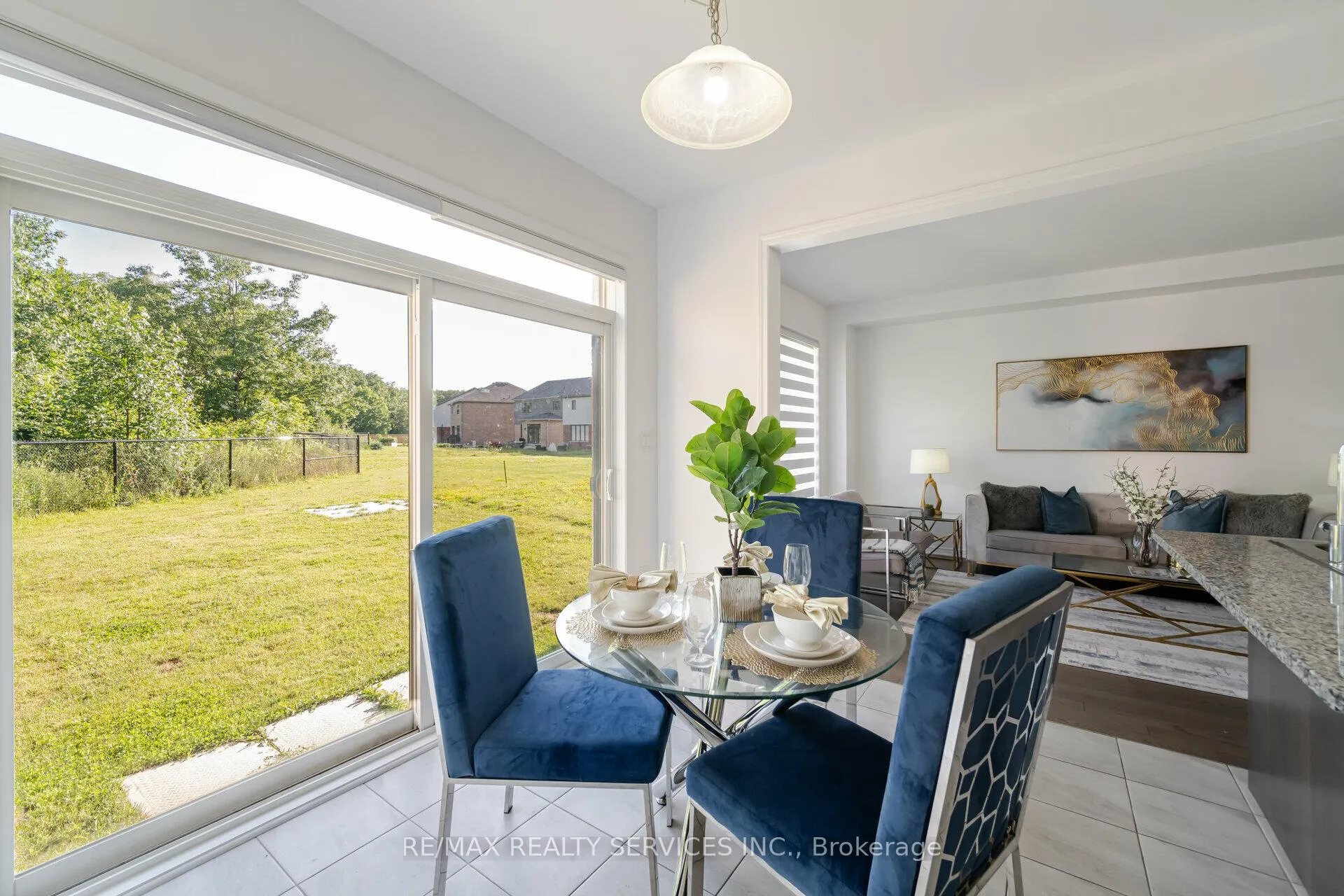 Photo 21 of 251 Bedrock Drive, Hamilton, Stoney Creek — HOMEH