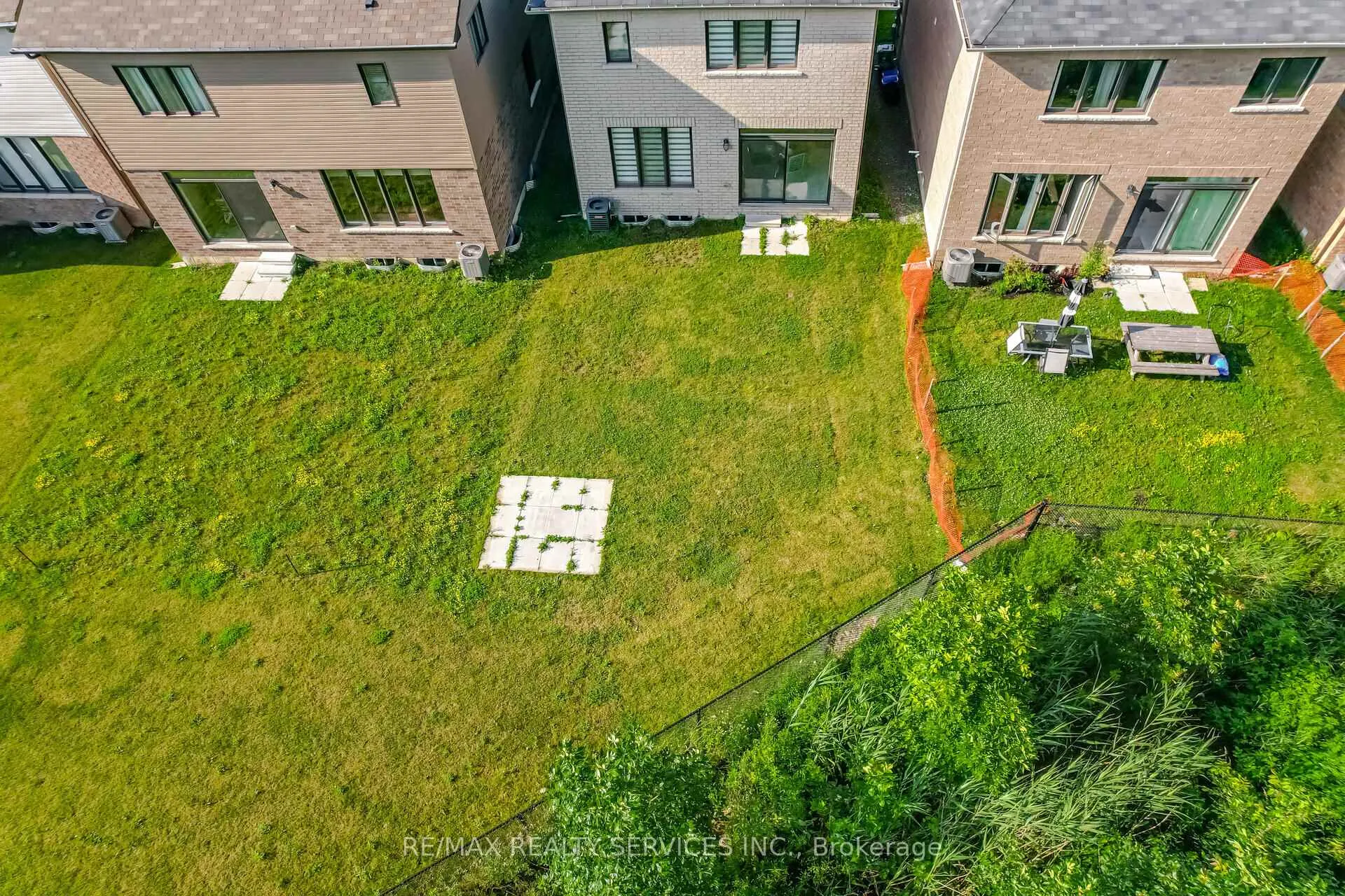 Photo 45 of 251 Bedrock Drive, Hamilton, Stoney Creek — HOMEH