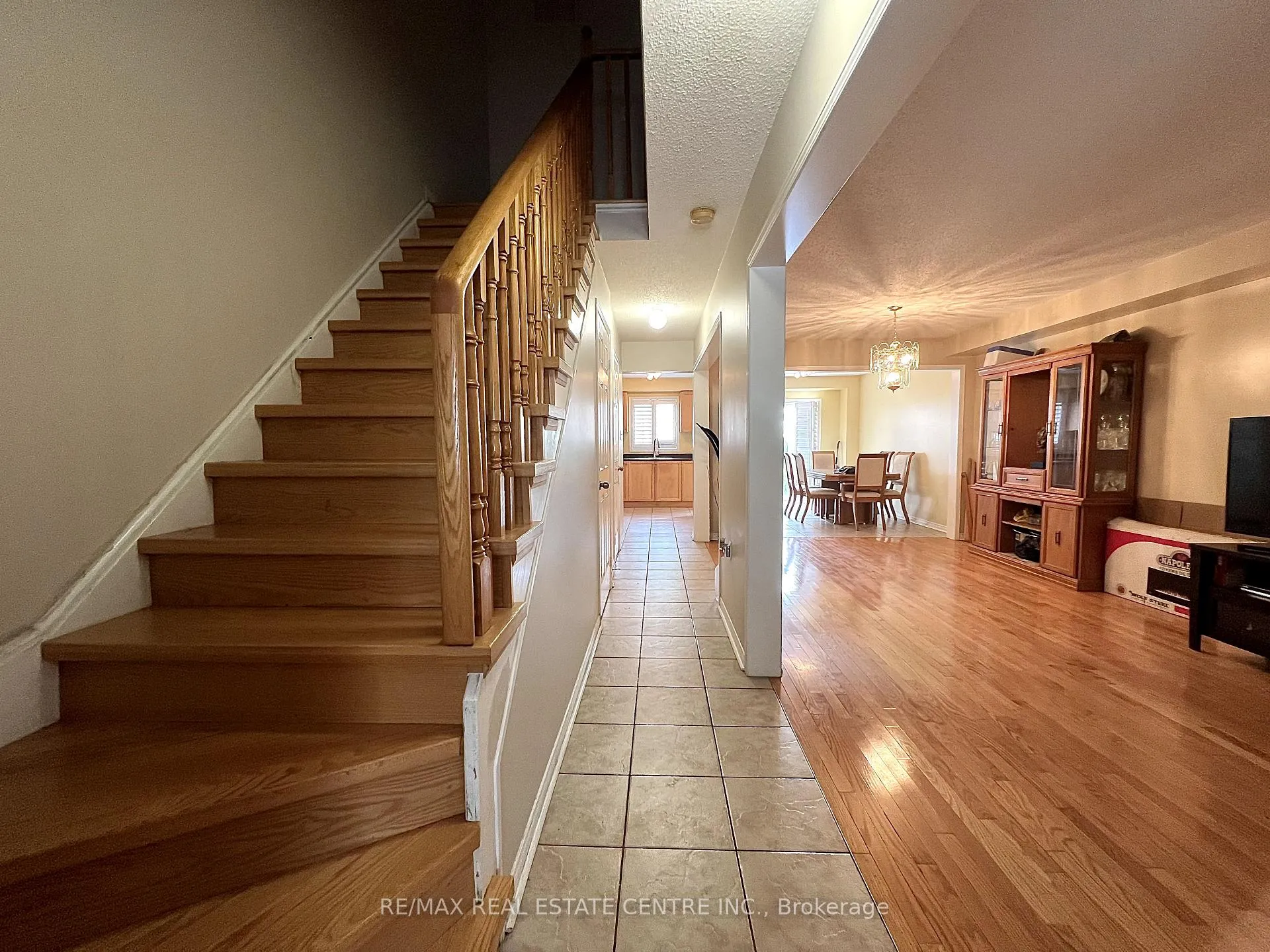 Photo 2 of 77 Zia Dodda Crescent, Brampton, Bram East — HOMEH