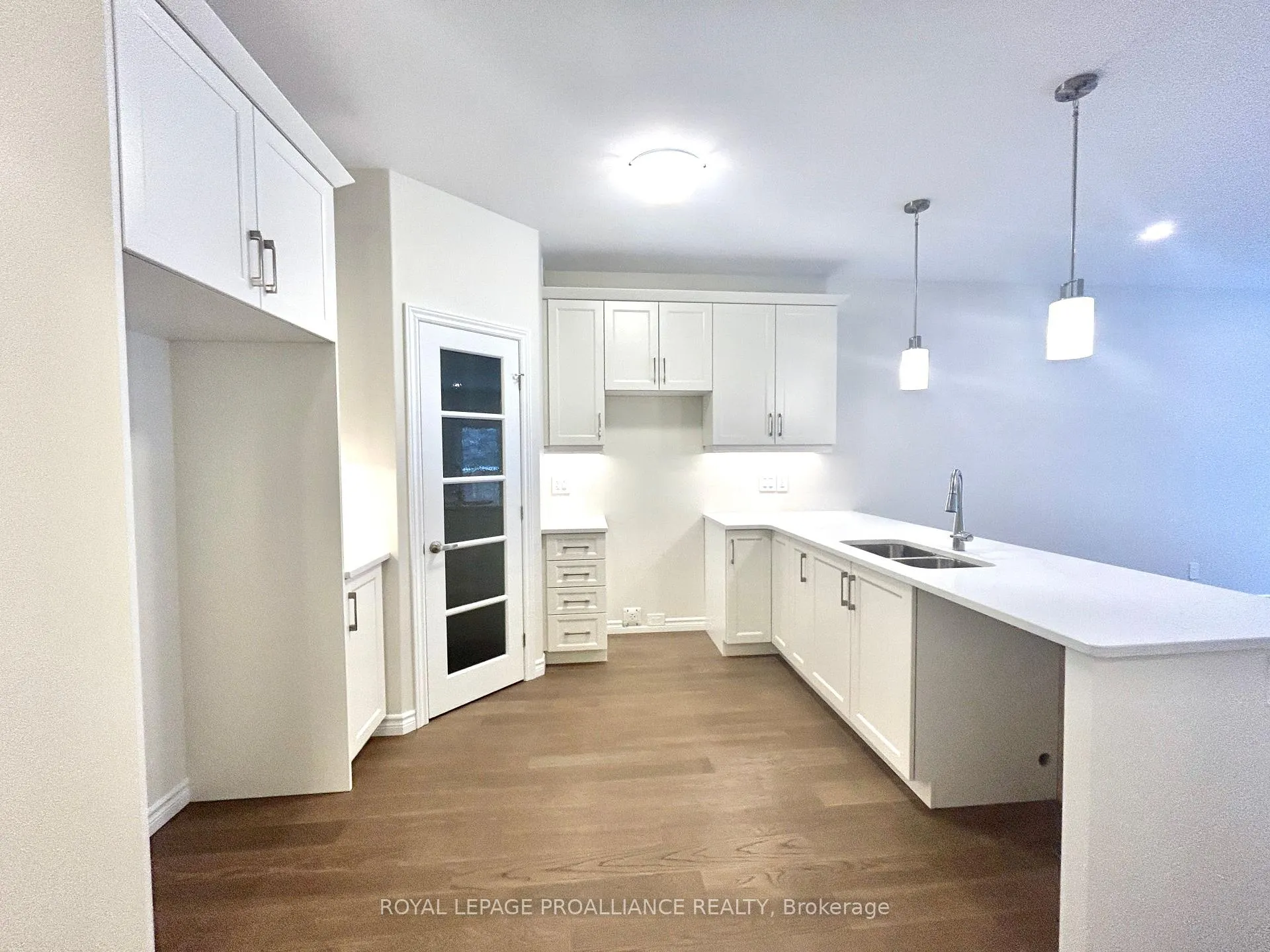Photo 5 of Unit 20, 99 Cloverleaf Drive, Belleville, Thurlow Ward — HOMEH