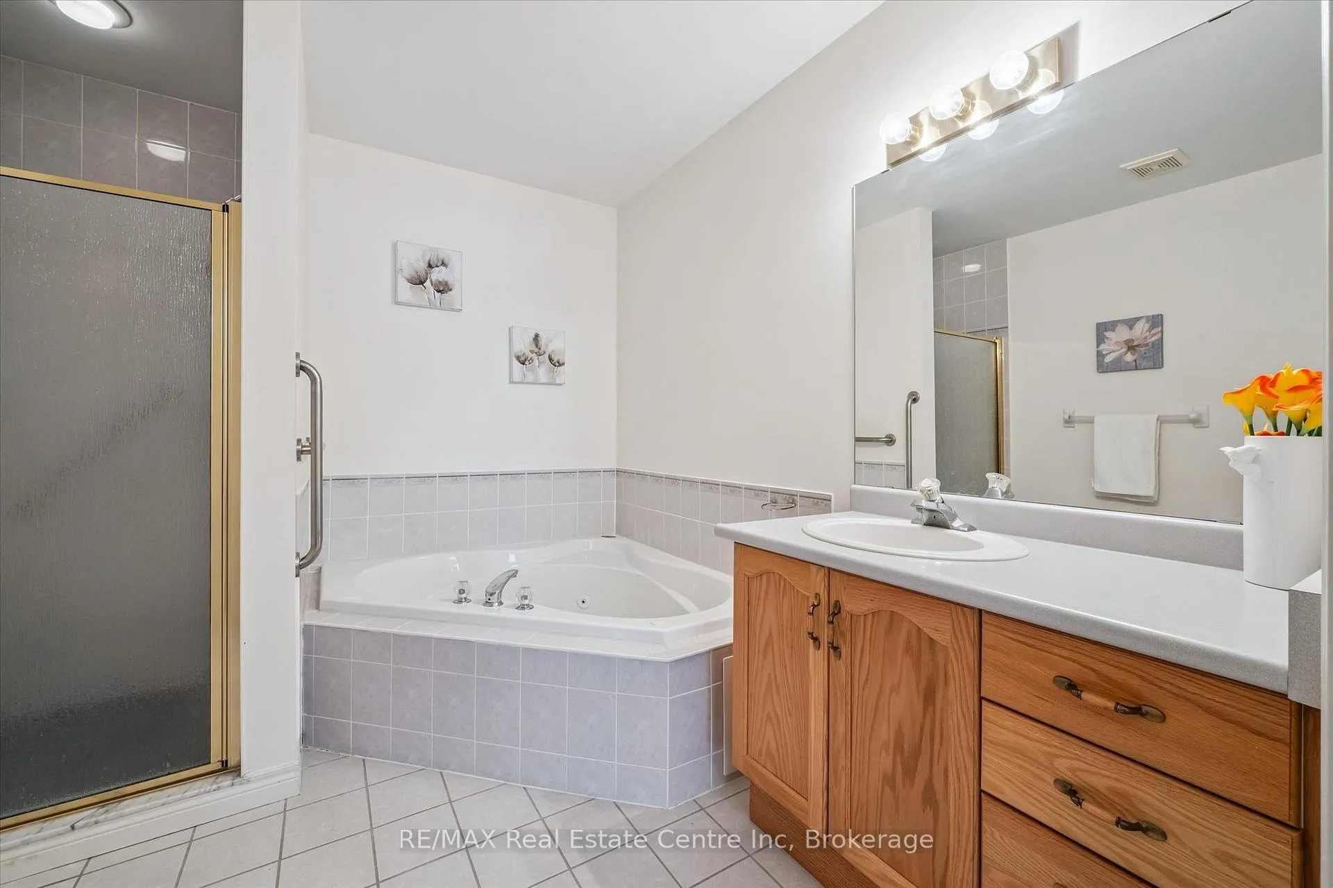 Photo 11 of 1 Thornton Street, Guelph, Grange Road — HOMEH