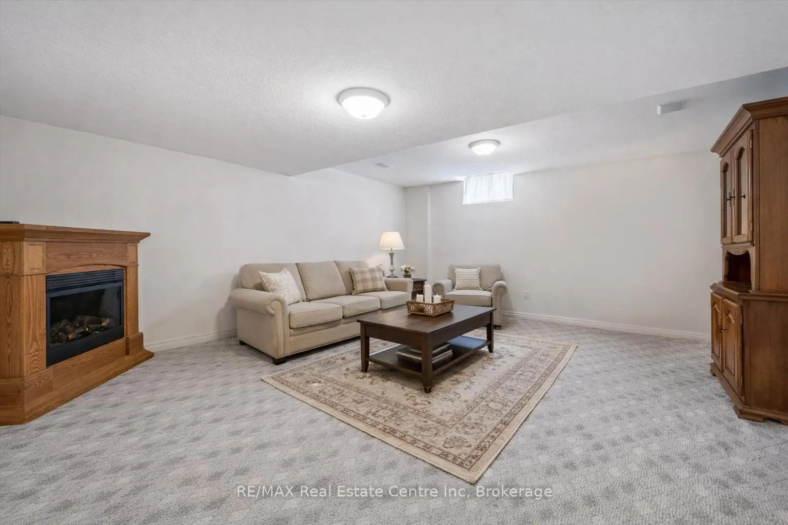 Photo 18 of 1 Thornton Street, Guelph, Grange Road — HOMEH