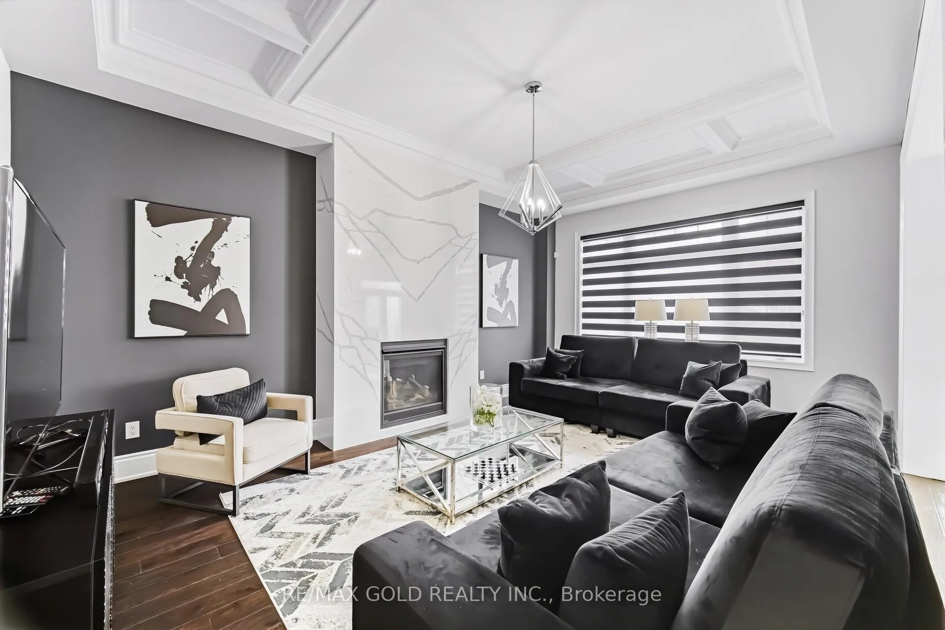 Photo 17 of 4 Spain Crescent, Brampton, Toronto Gore Rural Estate — HOMEH