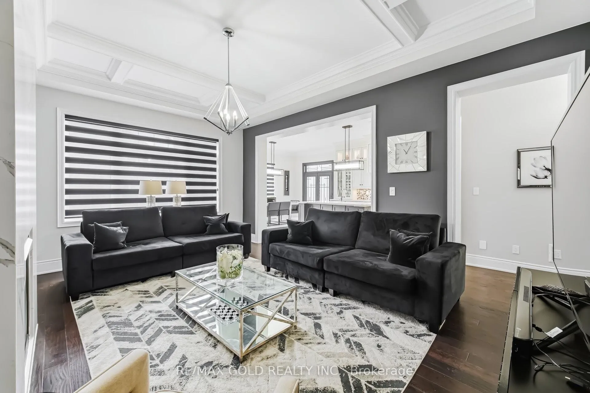 Photo 18 of 4 Spain Crescent, Brampton, Toronto Gore Rural Estate — HOMEH