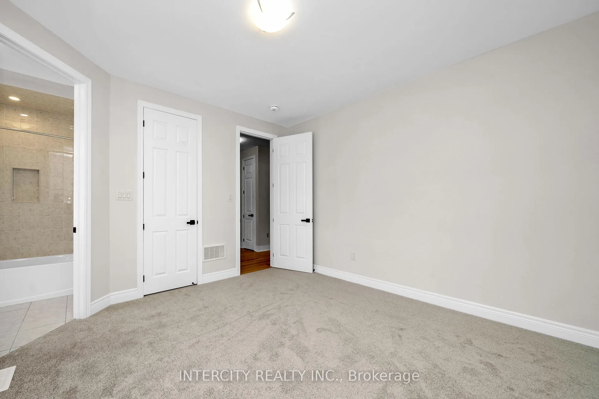 Photo 35 of Unit Lot 138, 38 Kessler Drive, Brampton, Sandringham-Wellington — HOMEH