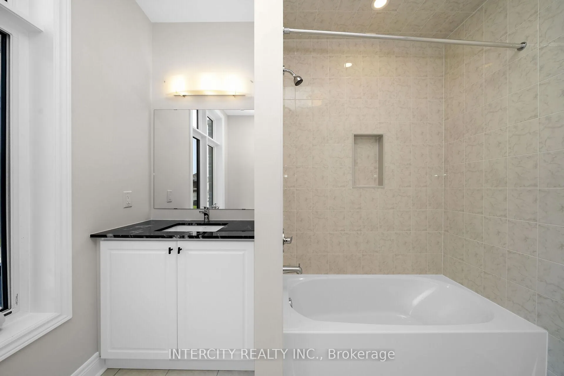 Photo 36 of Unit Lot 138, 38 Kessler Drive, Brampton, Sandringham-Wellington — HOMEH