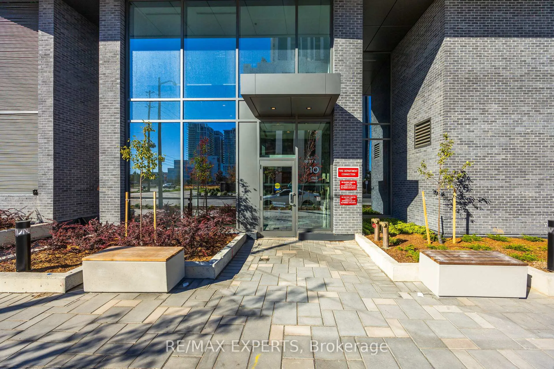 Photo 4 of Unit 2521, 10 Abeja Street, Vaughan, Concord — HOMEH