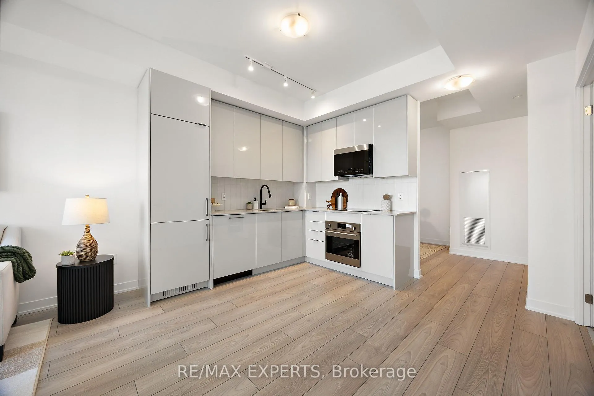 Photo 8 of Unit 2521, 10 Abeja Street, Vaughan, Concord — HOMEH
