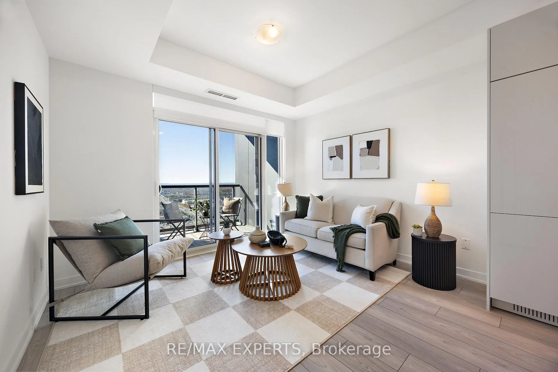 Photo 10 of Unit 2521, 10 Abeja Street, Vaughan, Concord — HOMEH