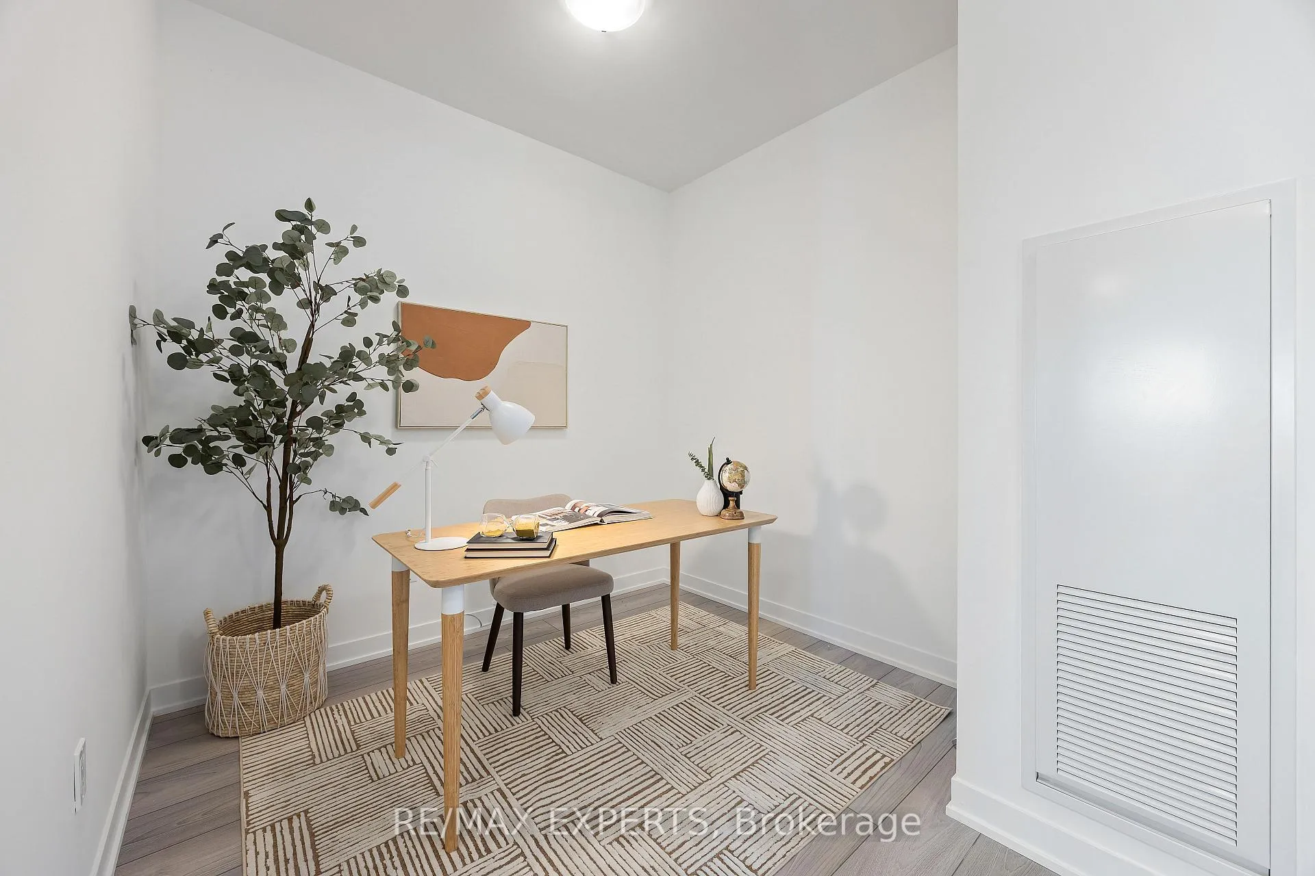 Photo 17 of Unit 2521, 10 Abeja Street, Vaughan, Concord — HOMEH