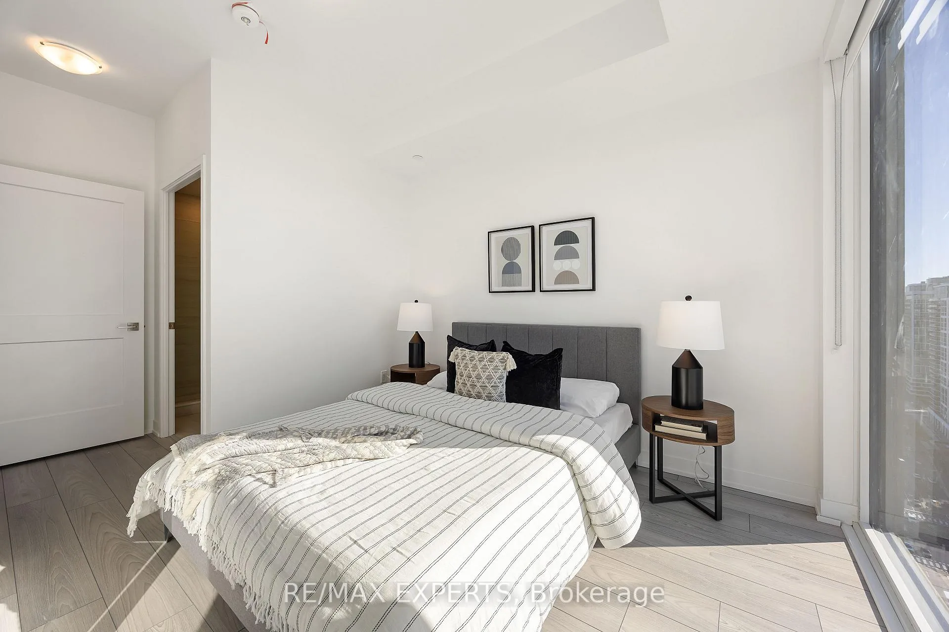 Photo 23 of Unit 2521, 10 Abeja Street, Vaughan, Concord — HOMEH