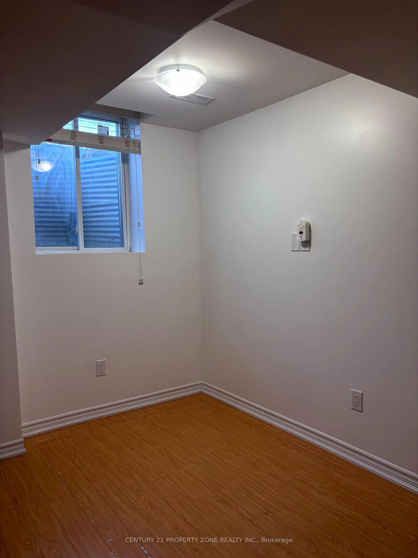 Photo 6 of 19 Angelgate Road (Basement) E, Brampton, Credit Valley — HOMEH