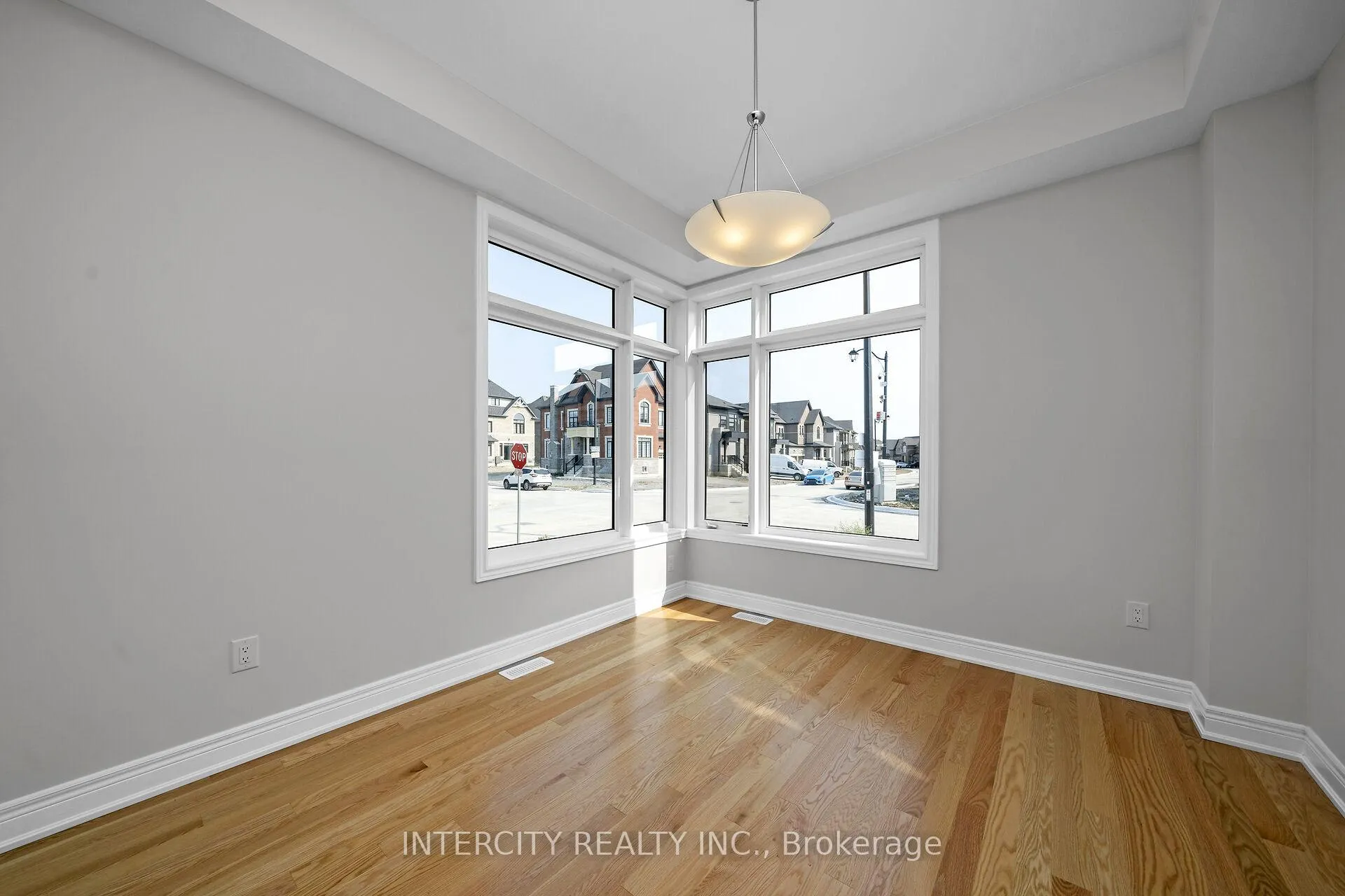 Photo 8 of Unit Lot 134, 30 Kessler Drive, Brampton, Sandringham-Wellington North — HOMEH