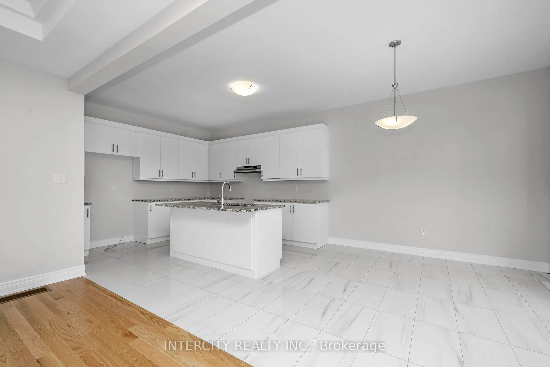 Photo 10 of Unit Lot 134, 30 Kessler Drive, Brampton, Sandringham-Wellington North — HOMEH