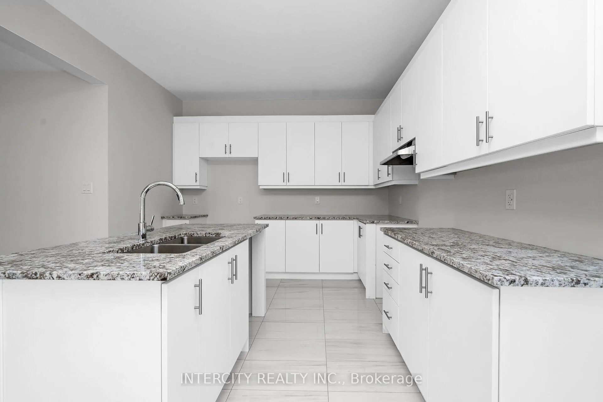 Photo 13 of Unit Lot 134, 30 Kessler Drive, Brampton, Sandringham-Wellington North — HOMEH
