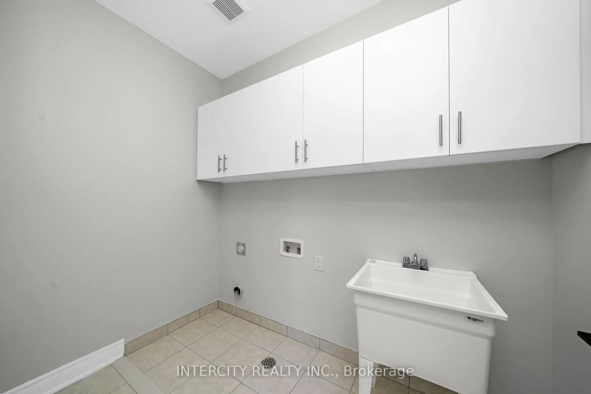 Photo 38 of Unit Lot 134, 30 Kessler Drive, Brampton, Sandringham-Wellington North — HOMEH