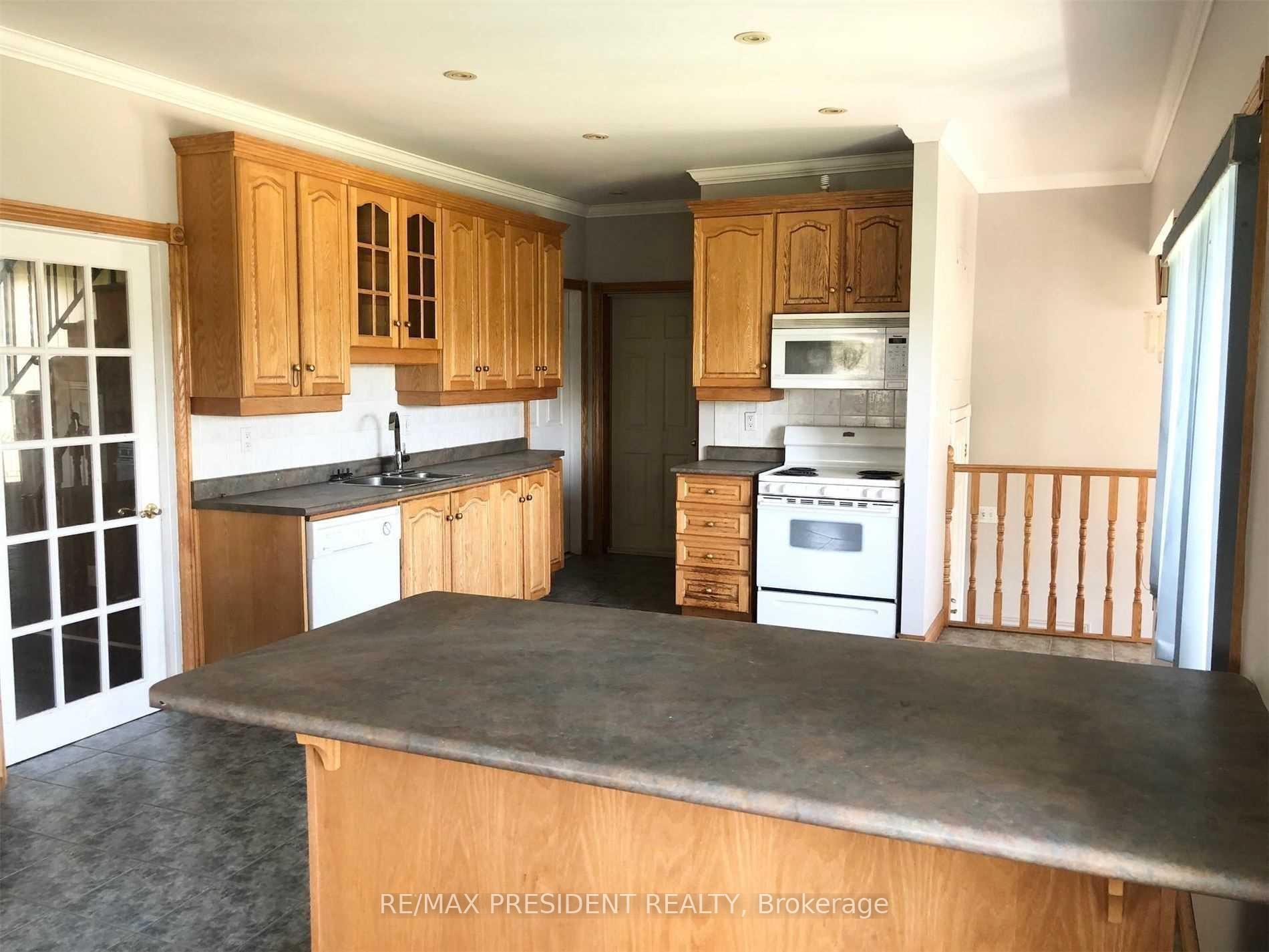 Photo 11 of 12541 Airport Road, Caledon, Rural Caledon — HOMEH