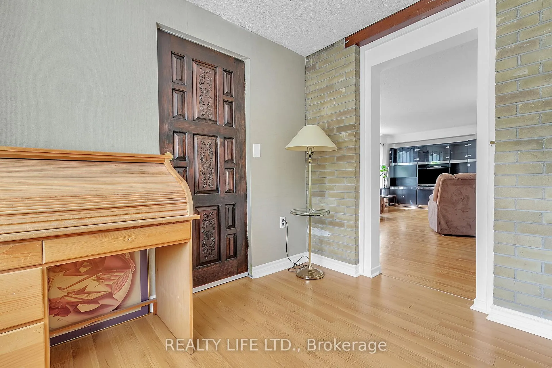 Photo 6 of 48 Bonnyview Drive, Etobicoke, Stonegate-Queensway — HOMEH