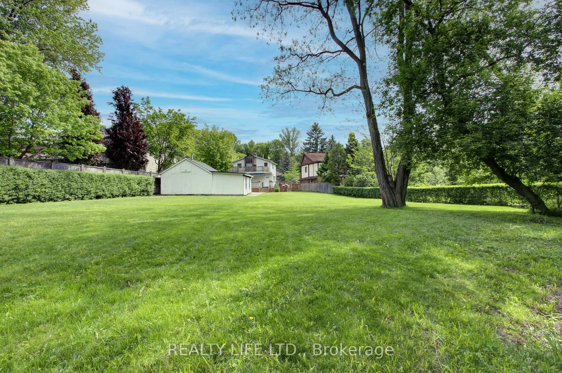 Photo 45 of 48 Bonnyview Drive, Etobicoke, Stonegate-Queensway — HOMEH
