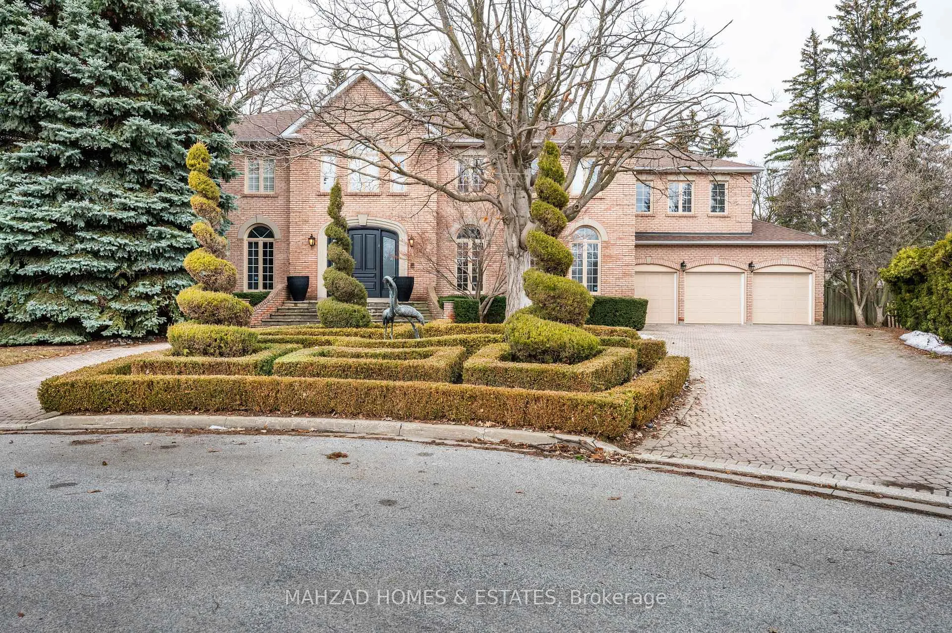 Photo 1 of 14 Prescott Court, Markham, Bayview Glen — HOMEH