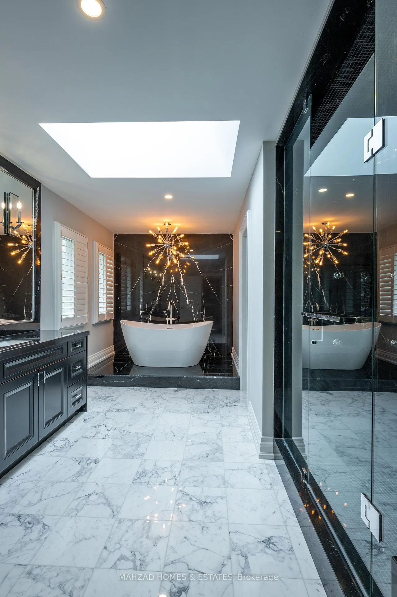 Photo 26 of 14 Prescott Court, Markham, Bayview Glen — HOMEH