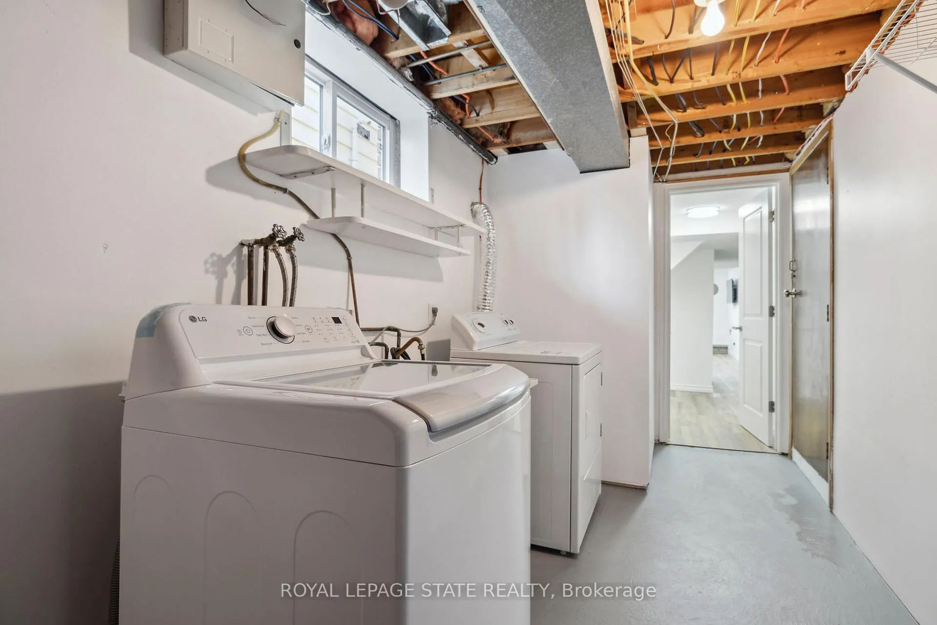 Photo 8 of Unit Lower, 79 Delena Avenue N, Hamilton, McQuesten — HOMEH