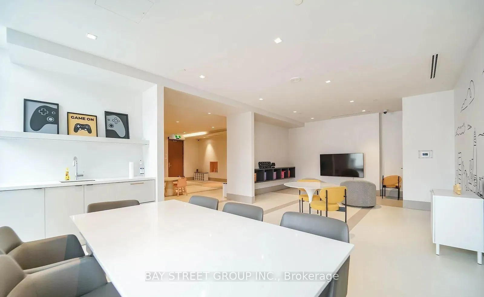 Photo 42 of Unit 709, 12 Gandhi Lane, Markham, Commerce Valley — HOMEH