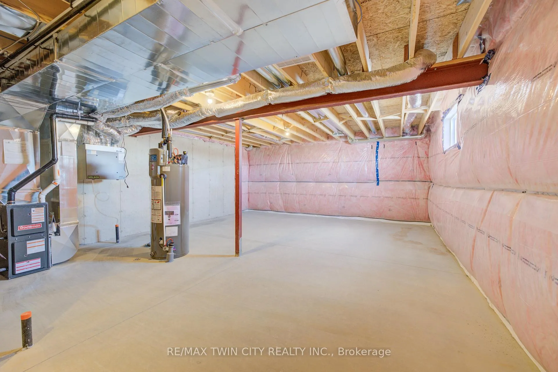 Photo 25 of 169 Dunnigan Drive, Kitchener — HOMEH