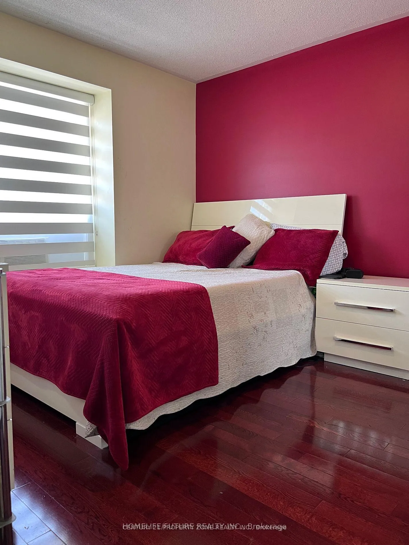 Photo 12 of 606 Pape Avenue, Toronto, North Riverdale — HOMEH