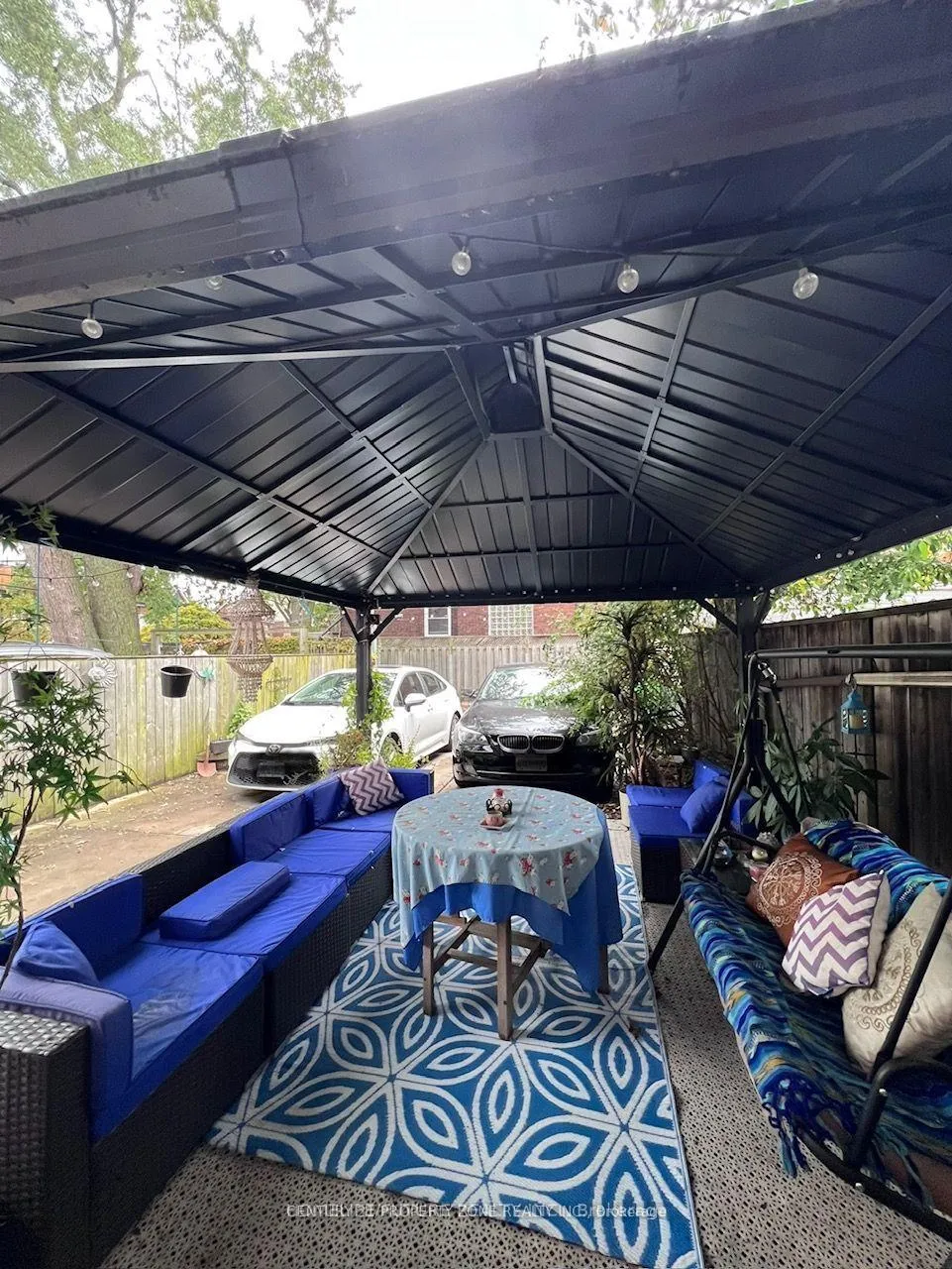 Photo 24 of 606 Pape Avenue, Toronto, North Riverdale — HOMEH
