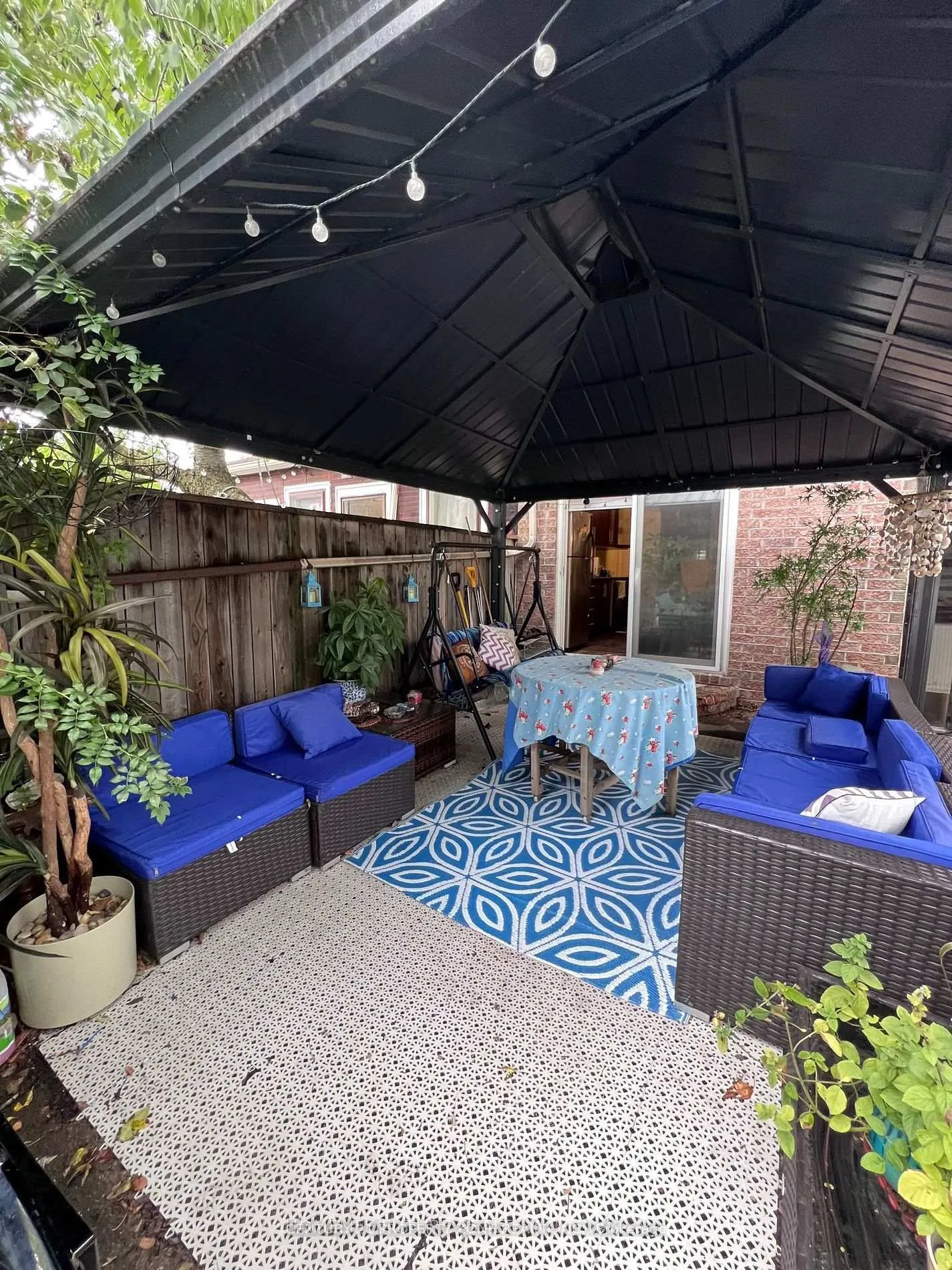 Photo 25 of 606 Pape Avenue, Toronto, North Riverdale — HOMEH
